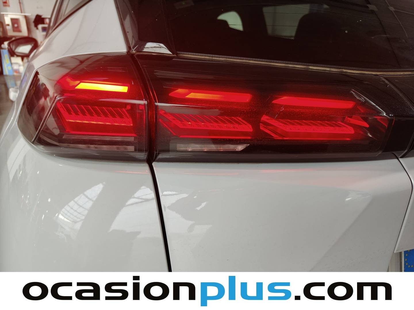 Foto Peugeot 2008 Peugeot 2008 PureTech 100 S&S Allure (100 CV)