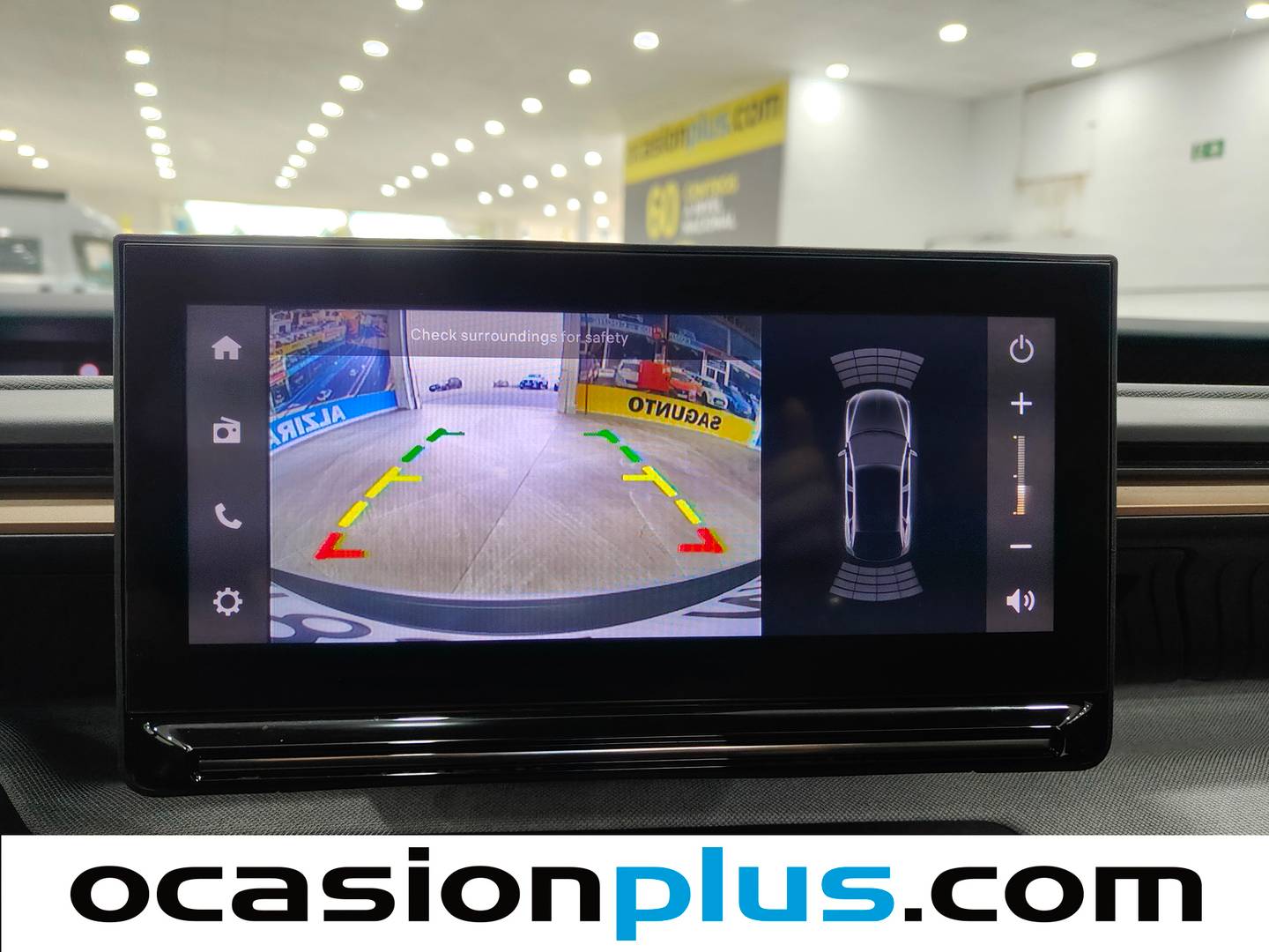Extras y acabados del Citroën C3 Aircross Citroën C3 Aircross Hybrid 145 Plus e-DCS6 (145 CV)