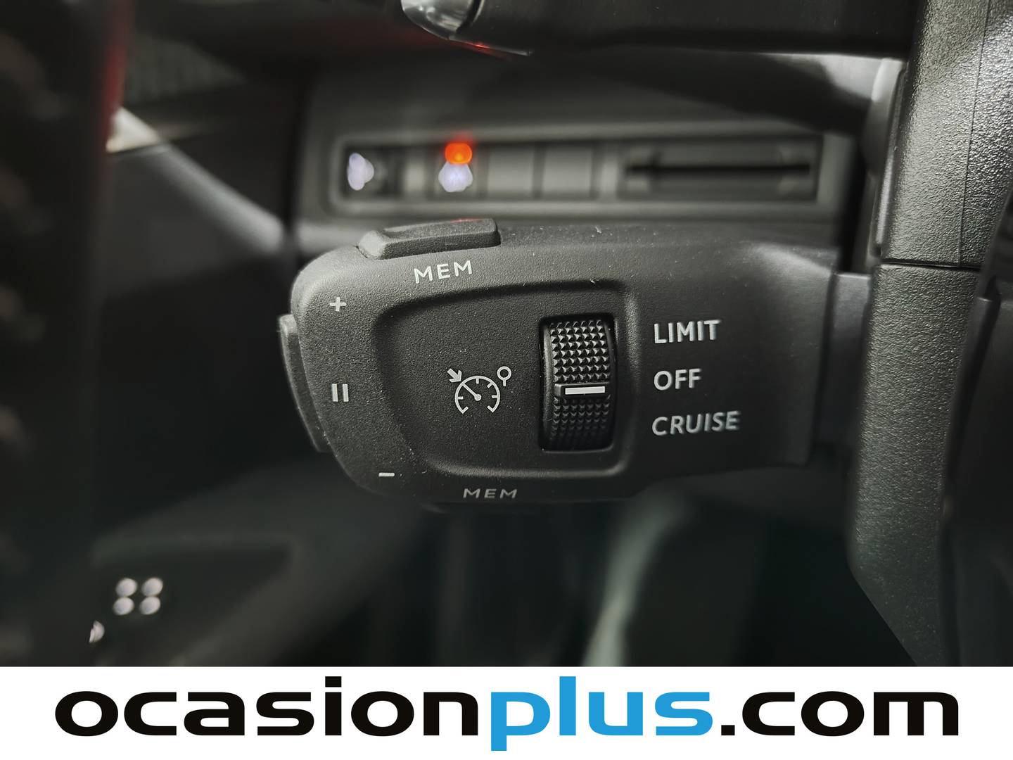 Peugeot 3008 Peugeot 3008 BlueHDi 130 S&S Active Pack EAT8 (130 CV) seminuevo