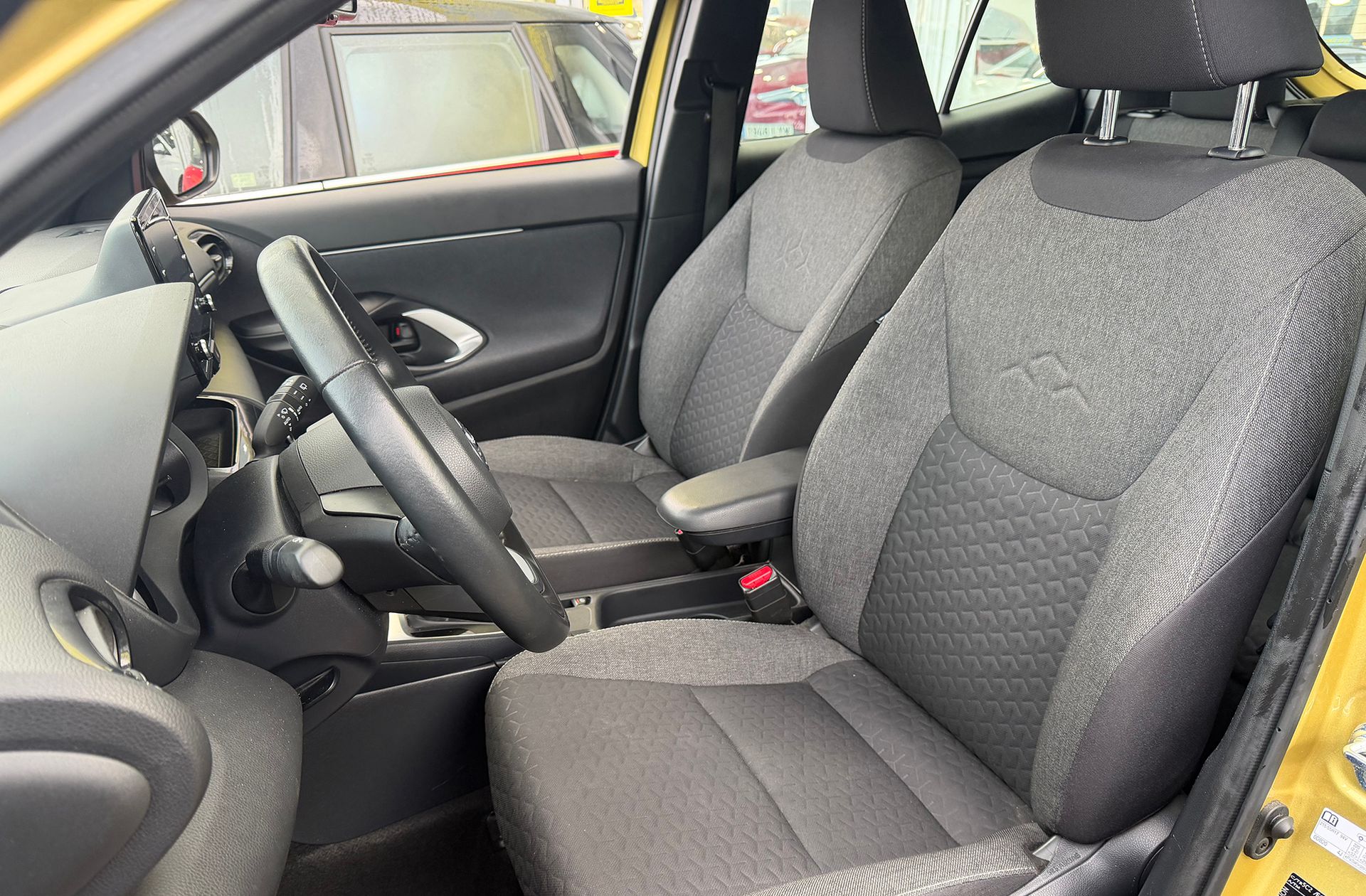 Toyota Yaris Cross 120H Active Tech - foto 9
