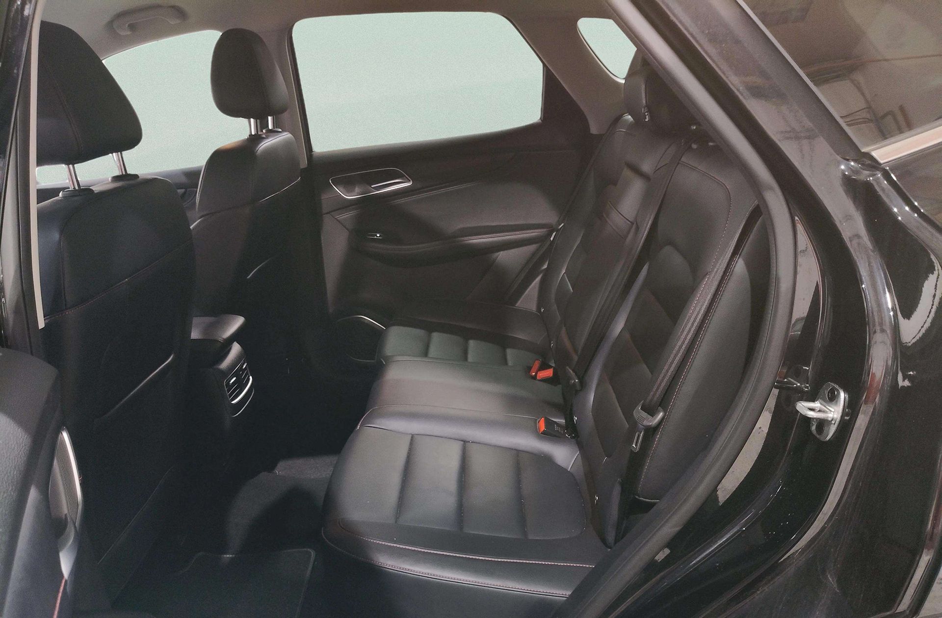MG HS 1.5 Turbo GDI Comfort - foto 13