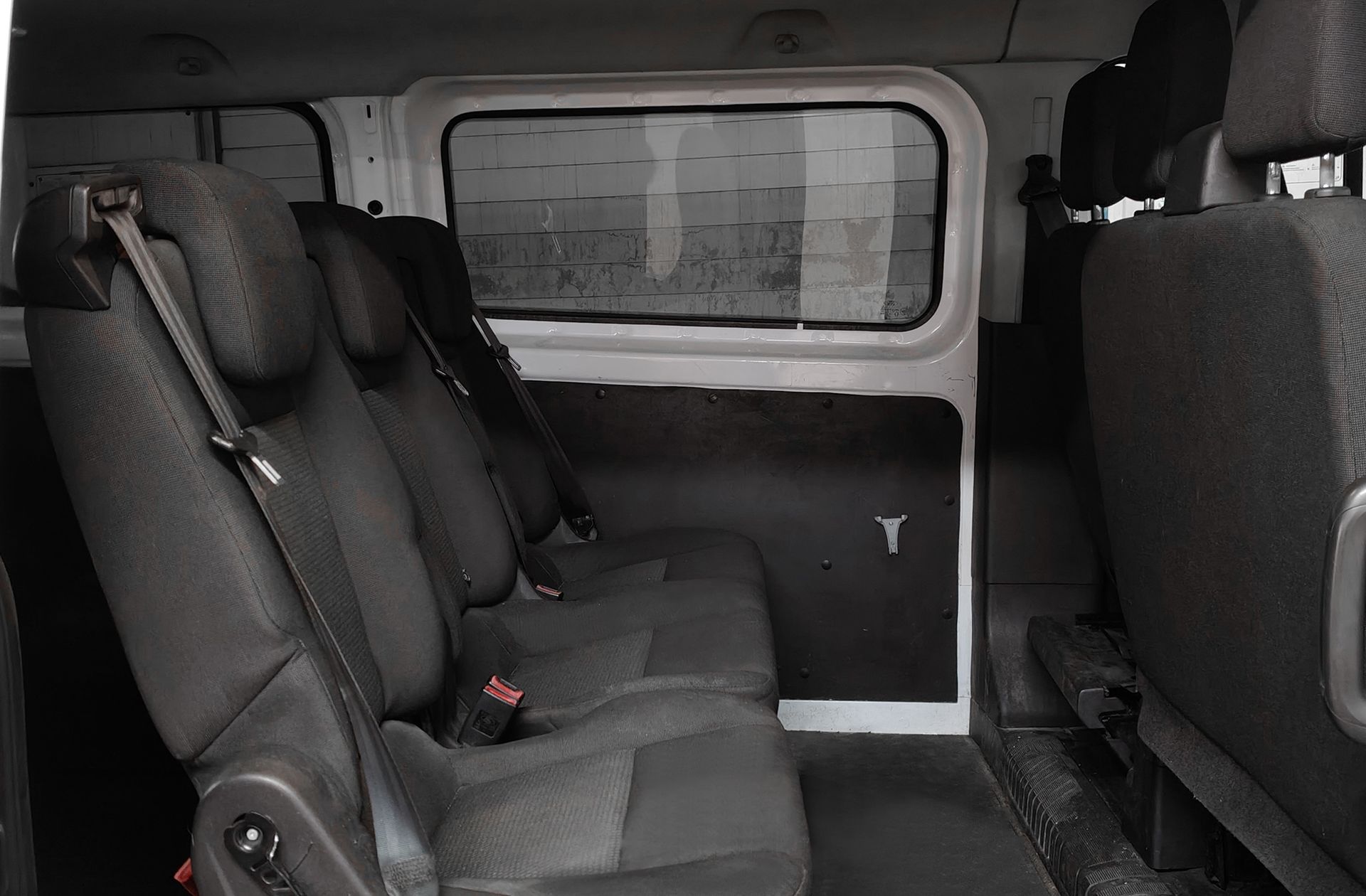 Ford Transit Custom 2.0 TDCi 310 L1 Trend 6 plazas - foto 14