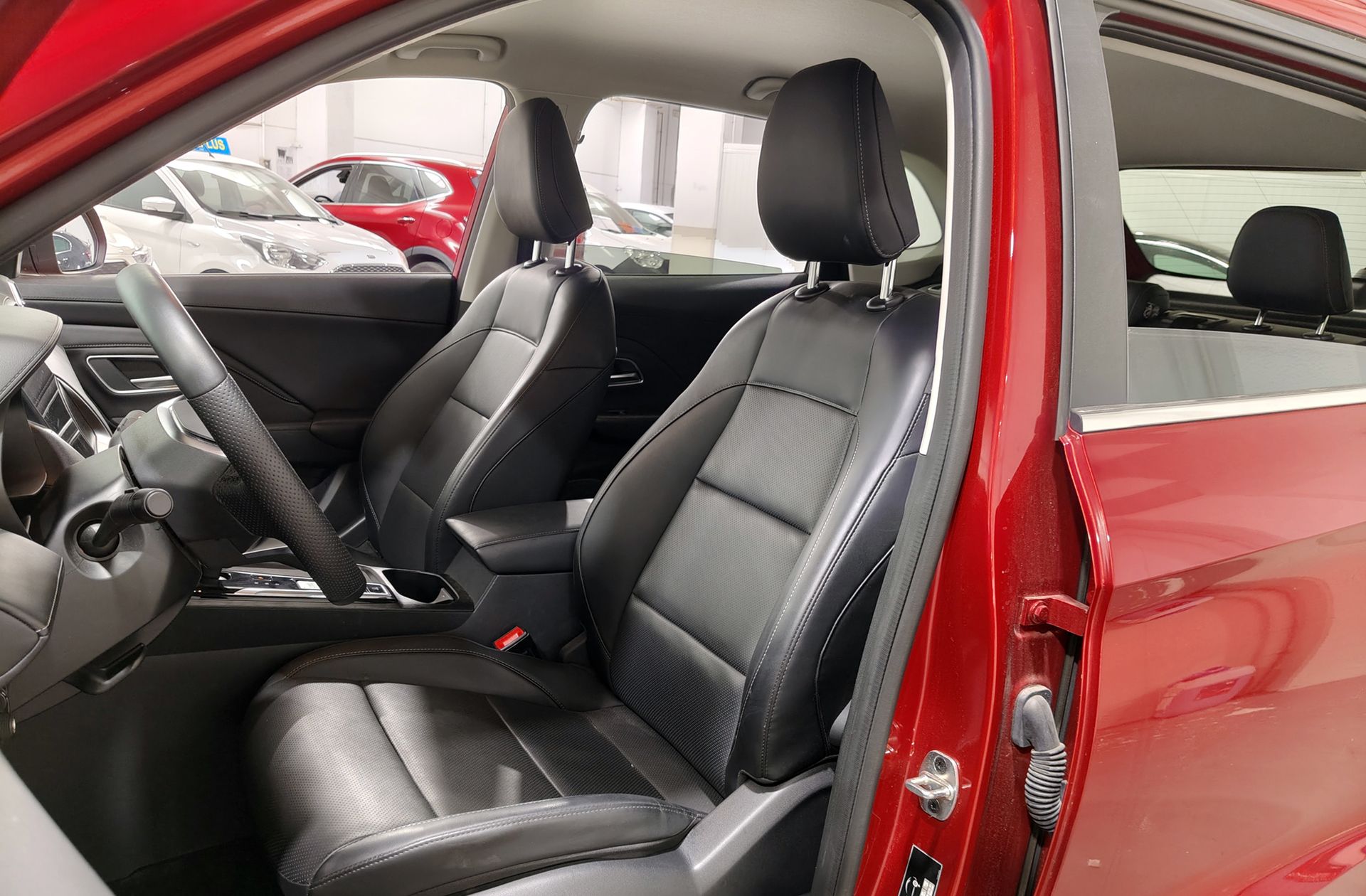 MG ZS 1.5 Hybrid+ Luxury - foto 12