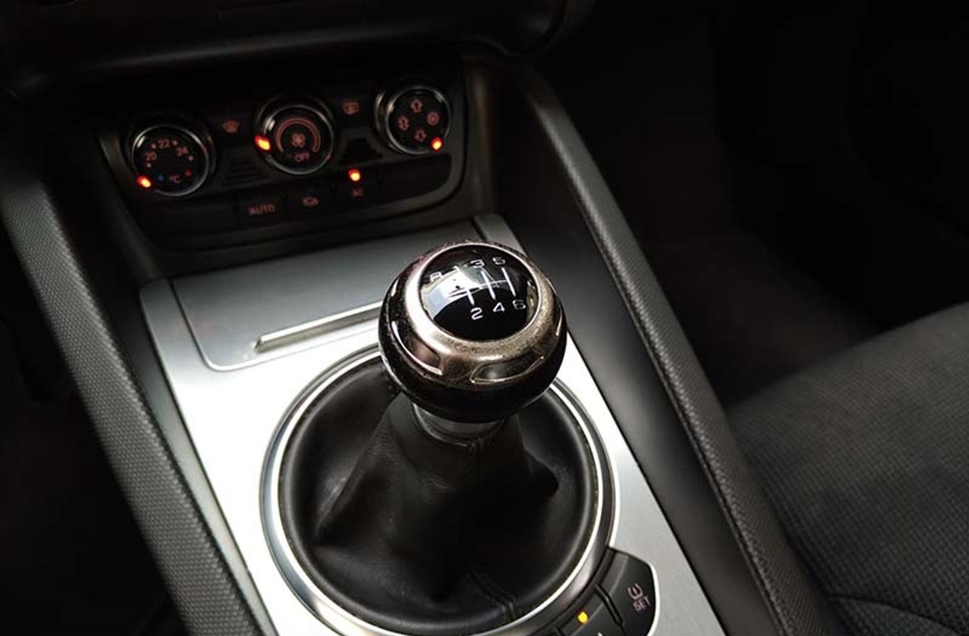 Audi TT Coupe 1.8 TFSI Pack S-Line - foto 6