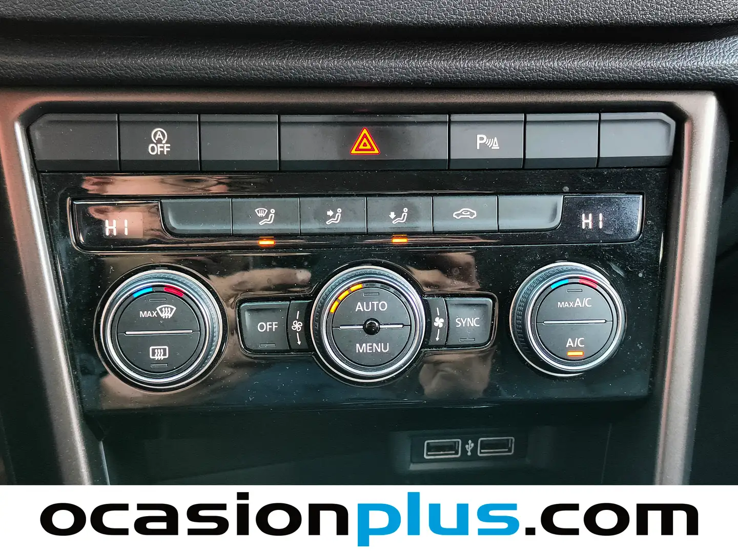 Foto Volkswagen T-Roc Volkswagen T-Roc Advance Style 1.0 TSI (115 CV)