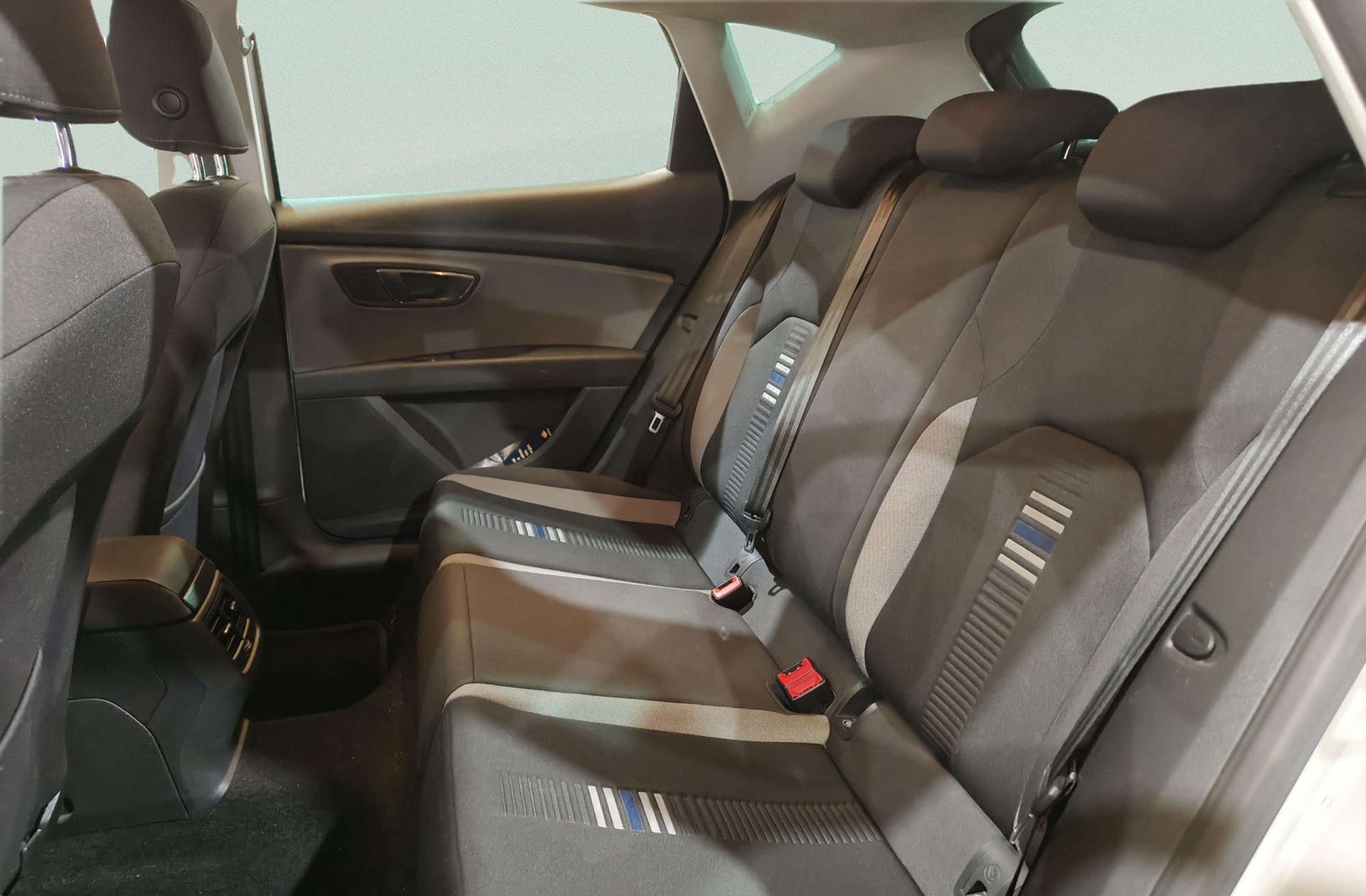 SEAT León 1.6 TDI Style Visio Edition - foto 11