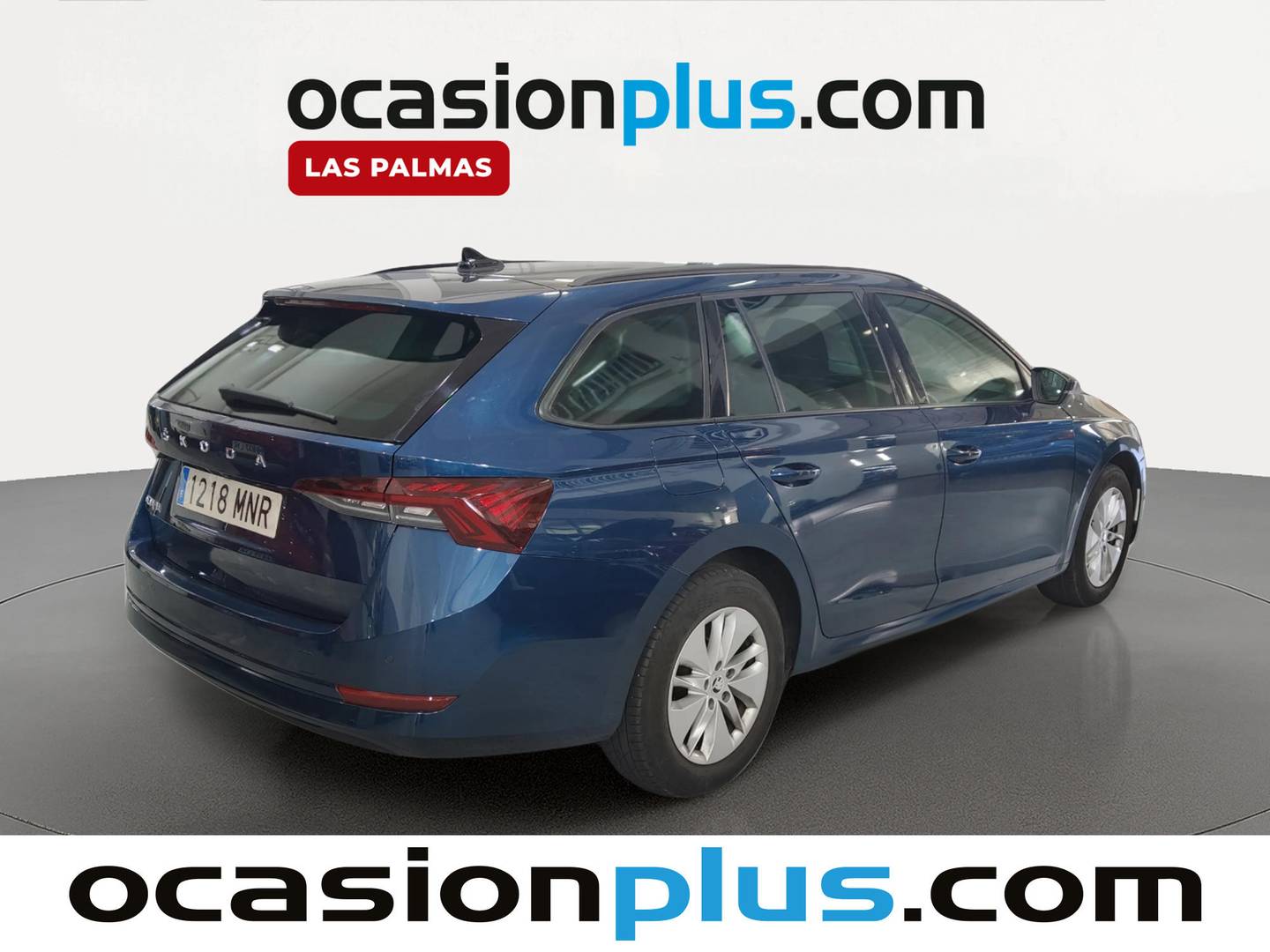 Foto trasera Skoda Octavia Skoda Octavia Combi 2.0 TDI Ambition (115 CV) izquierda