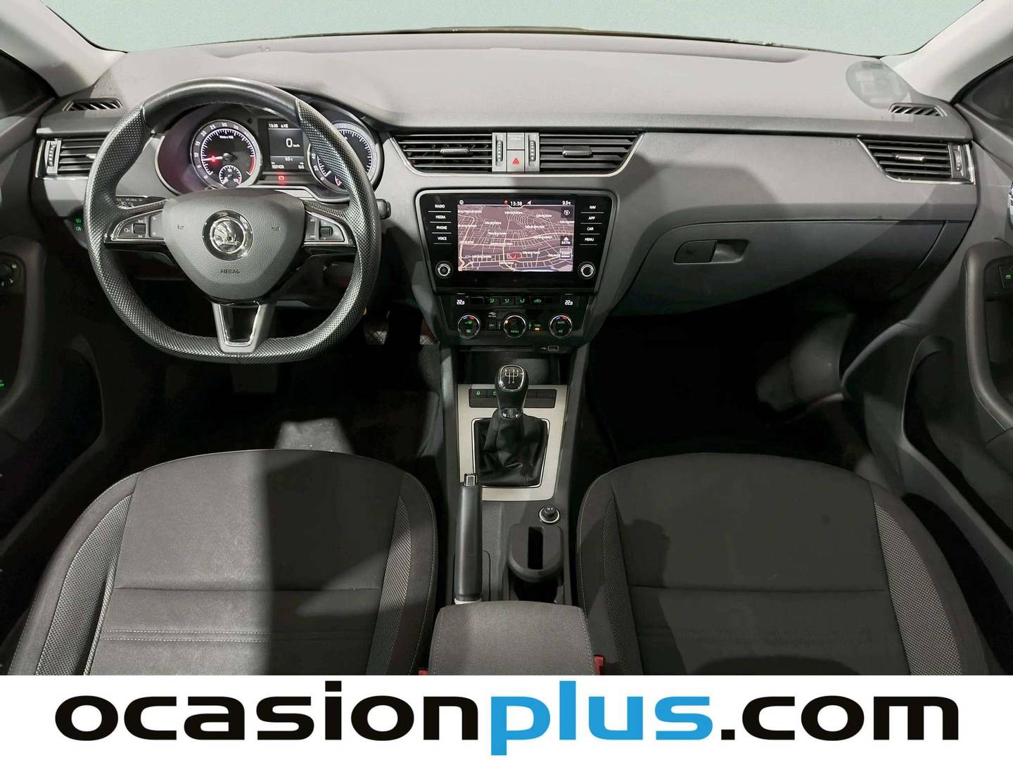 Foto Skoda Octavia Skoda Octavia Combi 1.6 TDI CR Ambition (115 CV)