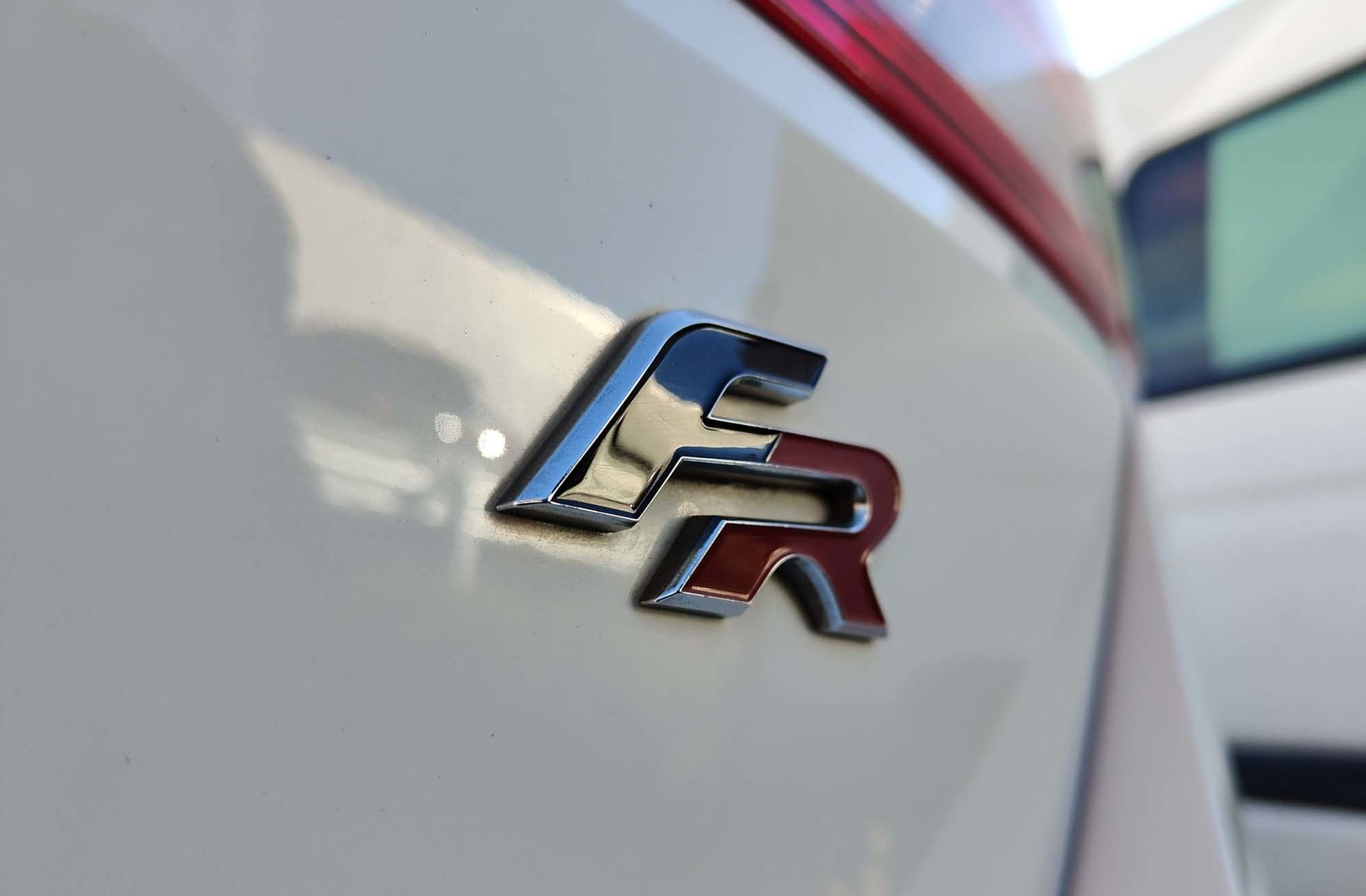 SEAT León ST 2.0 TDI FR - foto 5
