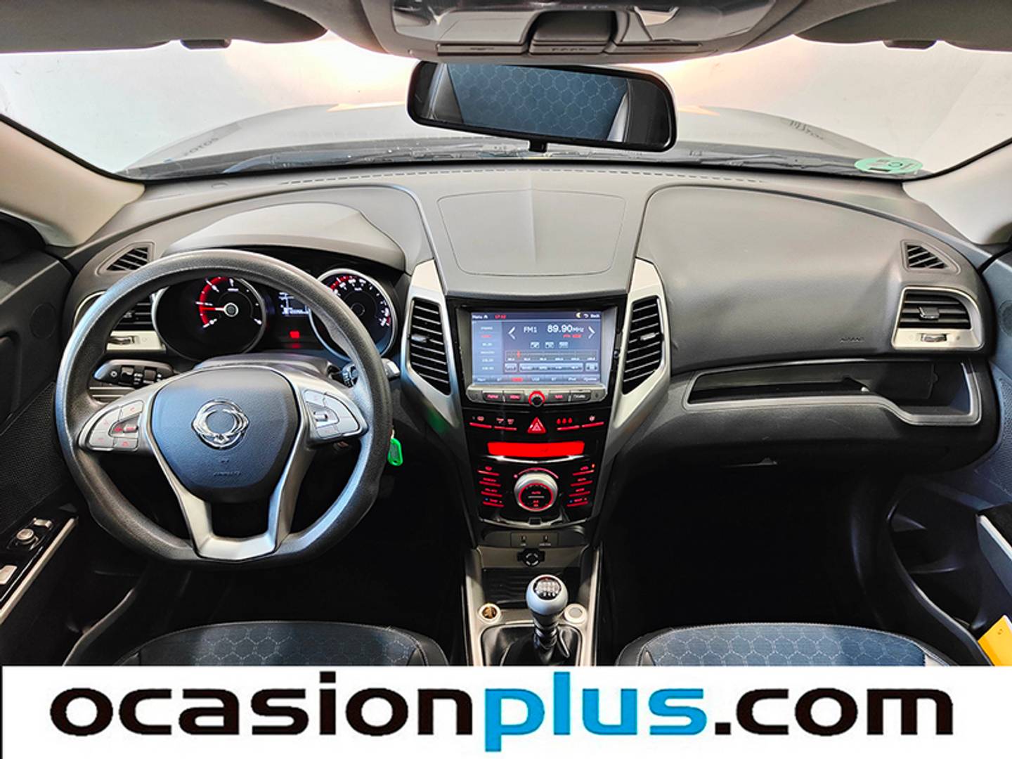 Foto SsangYong Tivoli Ssangyong Tivoli D16T Limited 4x2 (115 CV)