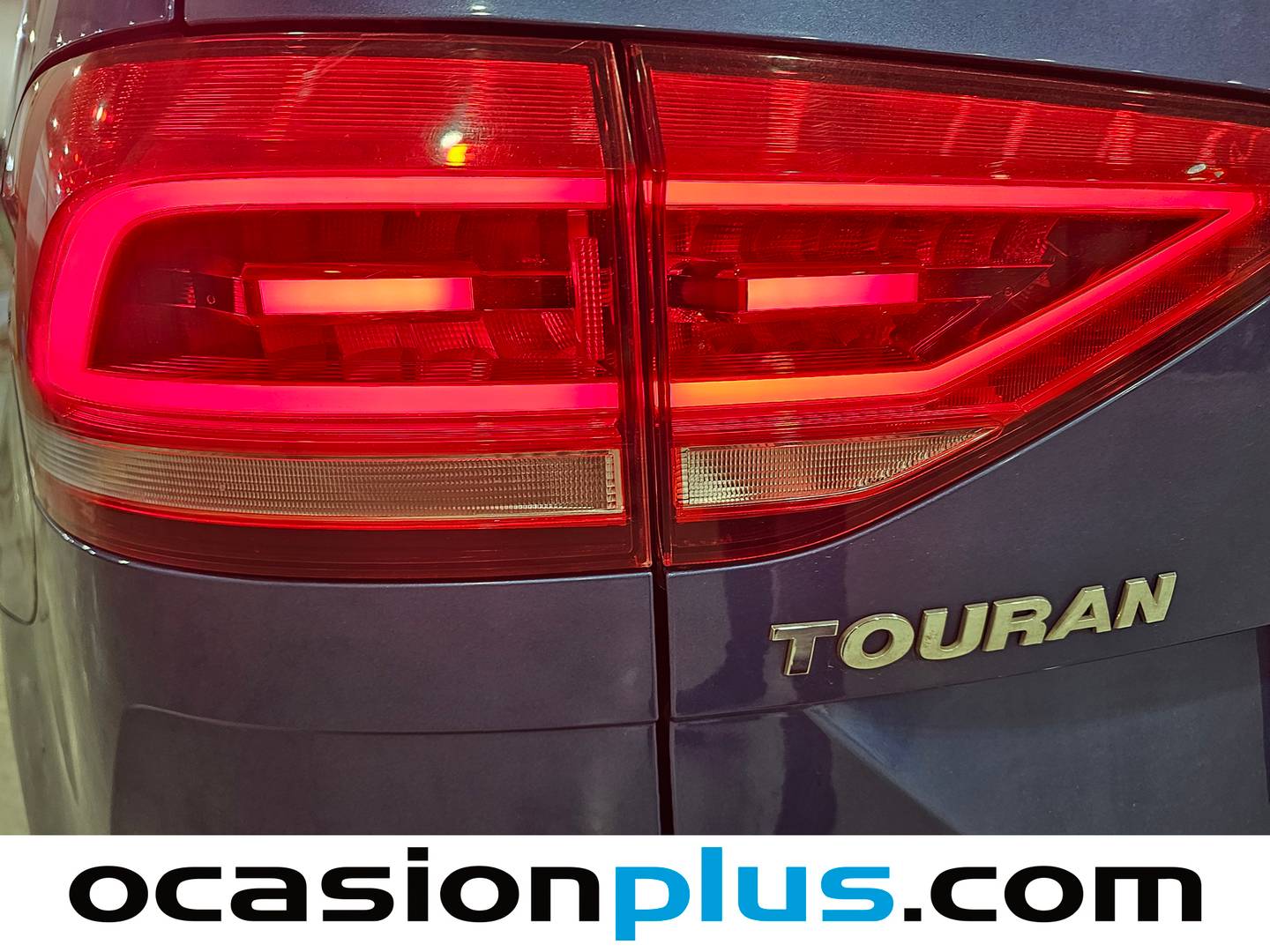 Volkswagen Touran Volkswagen Touran Sport 1.6 TDI (115 CV) 7 PLAZAS  PACK R-LINE de segunda mano