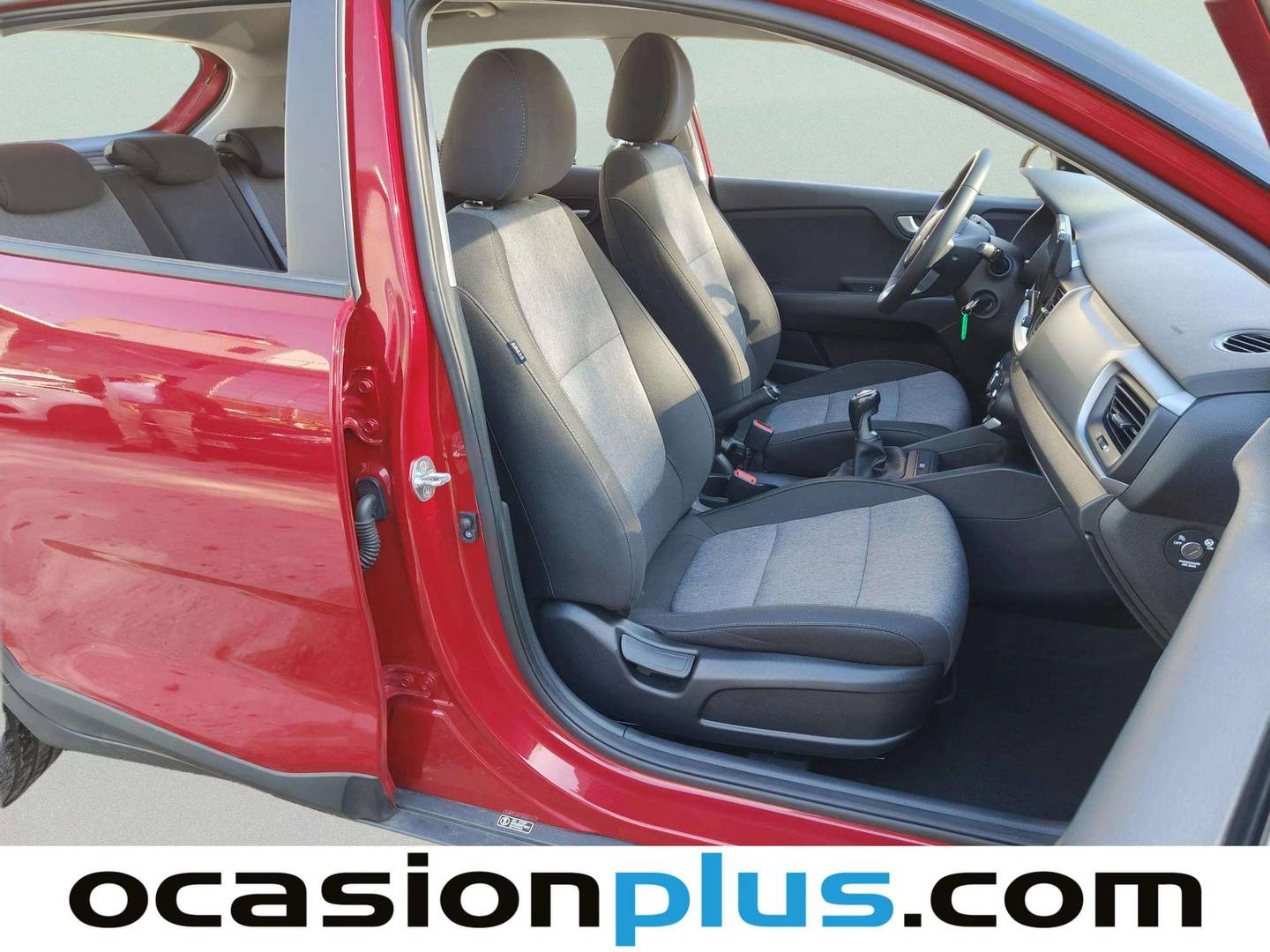 Foto KIA Stonic Kia Stonic 1.0 T-GDi MHEV Concept Plus (100 CV)