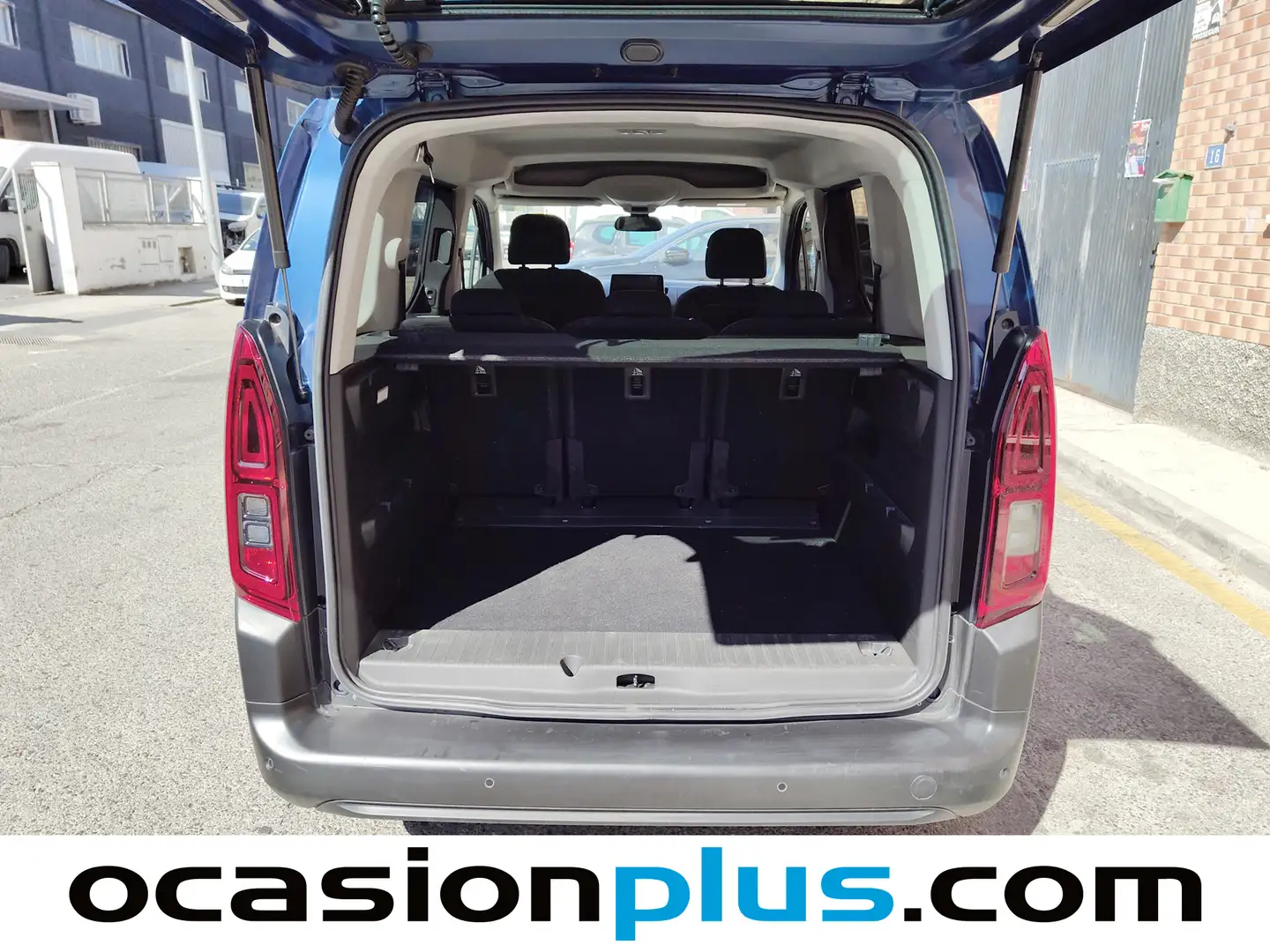 Foto Citroën ë-Berlingo Citroen ë-Berlingo Shine Talla M 50kWh (136 CV)