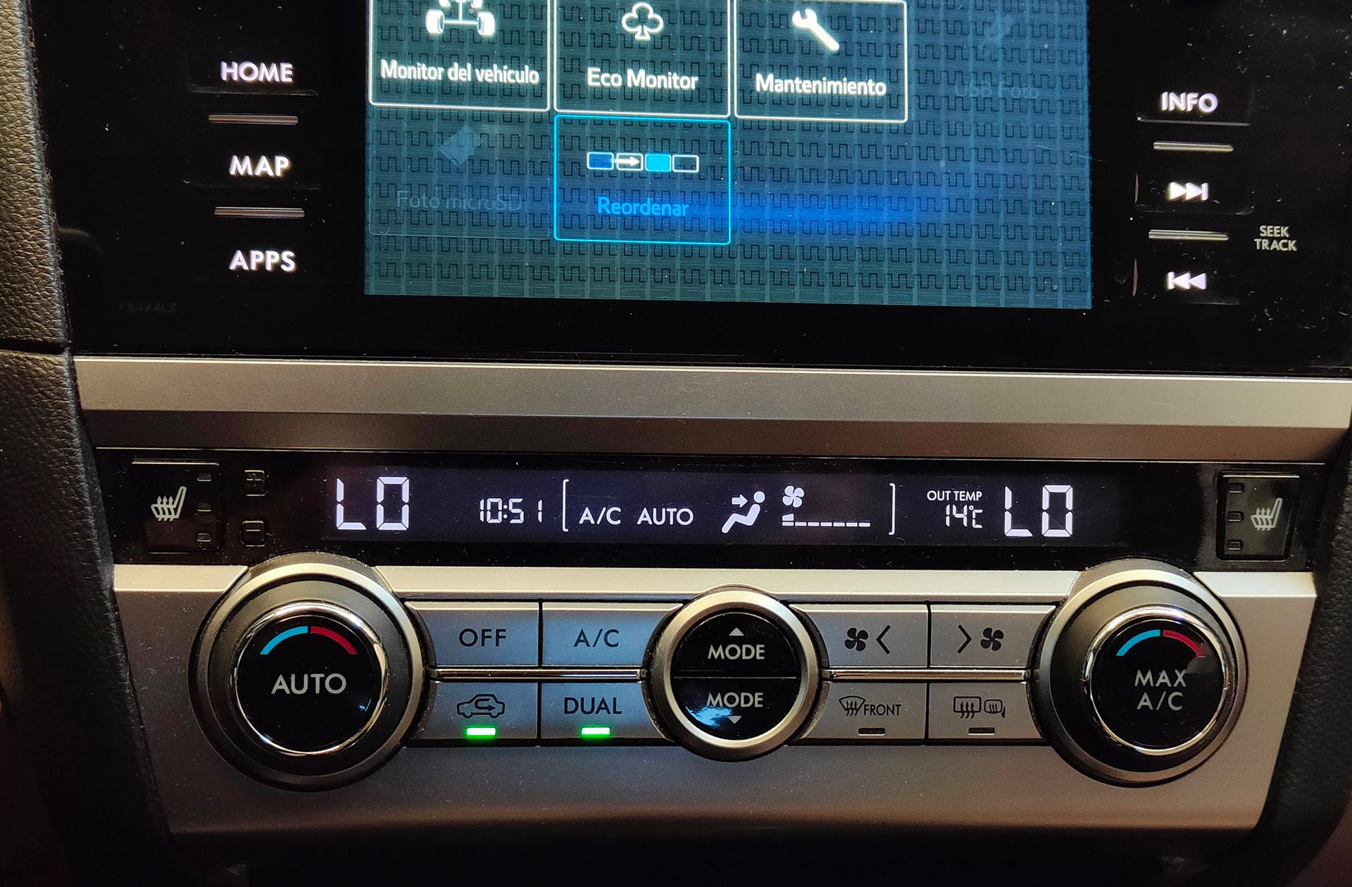Subaru Outback 2.0 TD Executive Plus CVT Lineartron AWD - foto 34