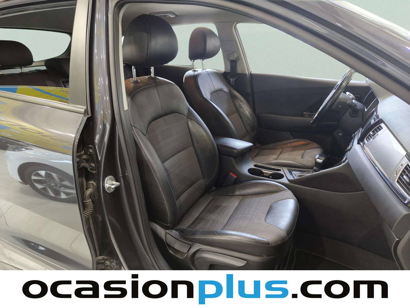 KIA Niro Kia Niro 1.6 GDi HEV Híbrido Emotion (141 CV) km 0