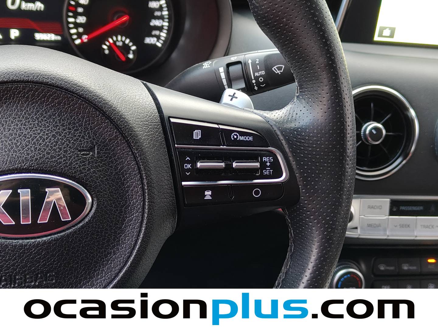 Foto KIA Stinger Kia Stinger 2.0 T-GDi GT Line 4x2 (245 CV)