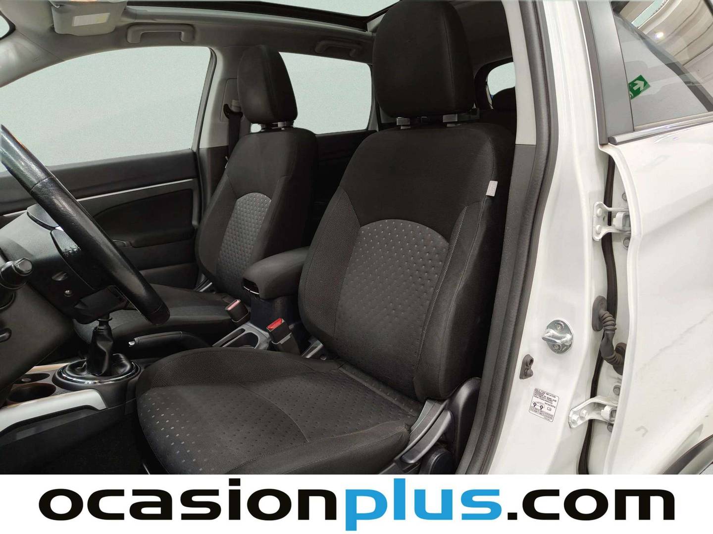 Foto asientos delanteros Mitsubishi ASX Mitsubishi ASX 200 DI-D Motion 4WD (150 CV)