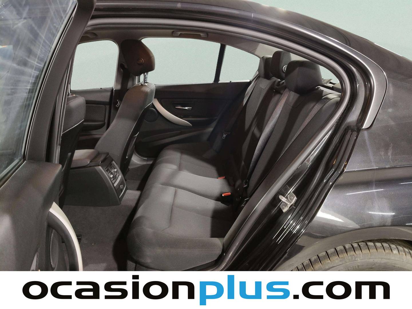 Foto asientos traseros BMW Serie 3 BMW Serie 3 318d (150 CV)