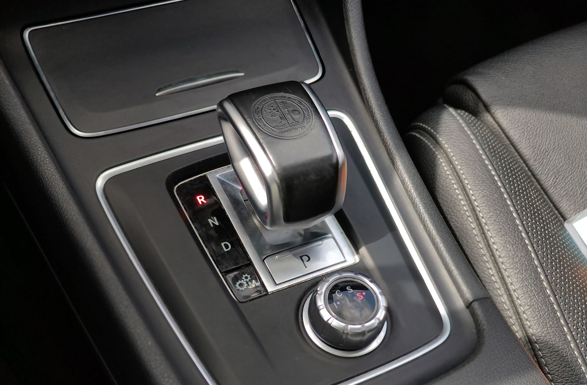 Mercedes-Benz CLA 45 AMG 4Matic Shooting Brake - foto 6