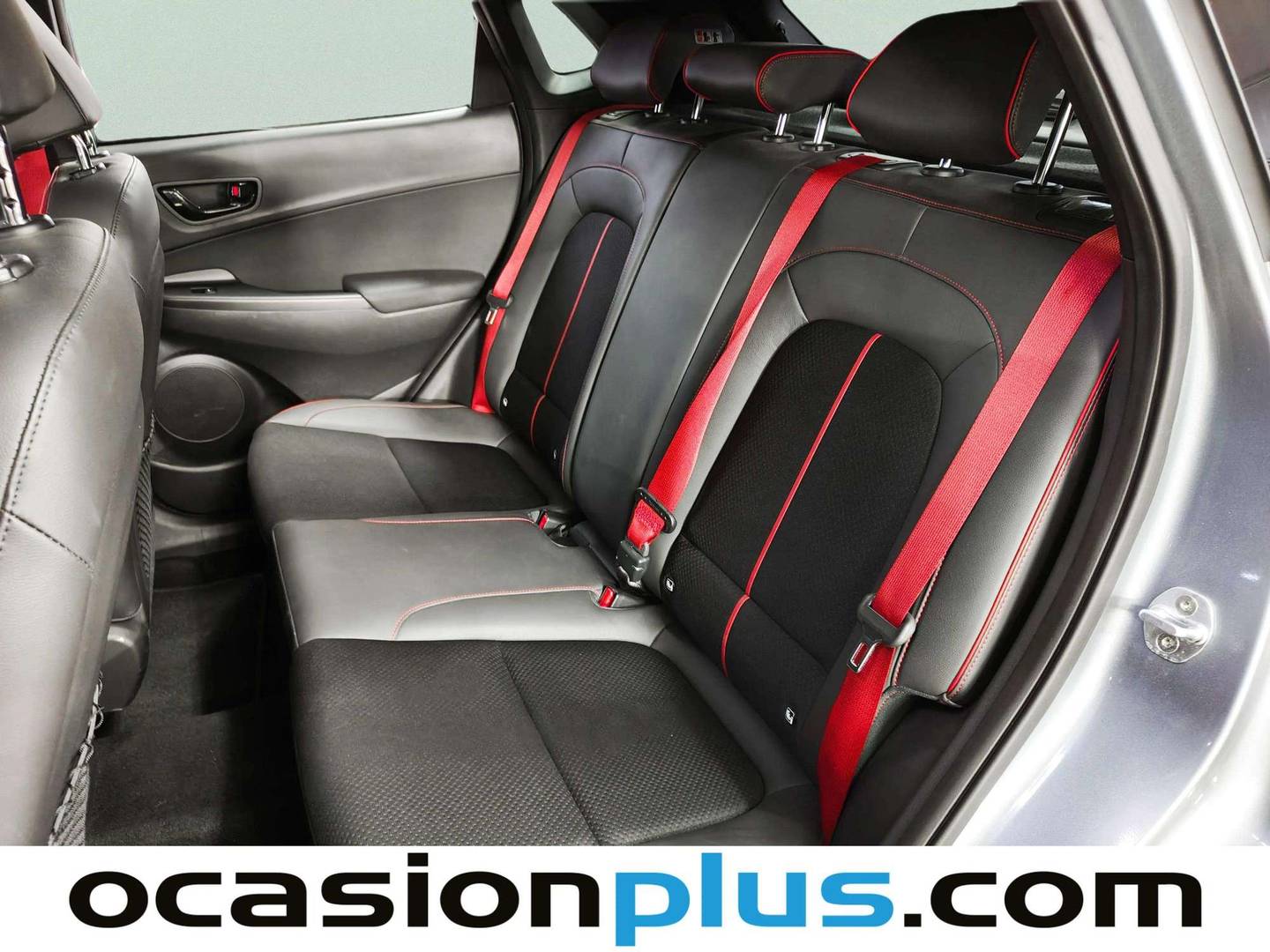Foto asientos traseros Hyundai Kona Hyundai Kona 1.0 TGDi Tecno Red 4x2 (120 CV)