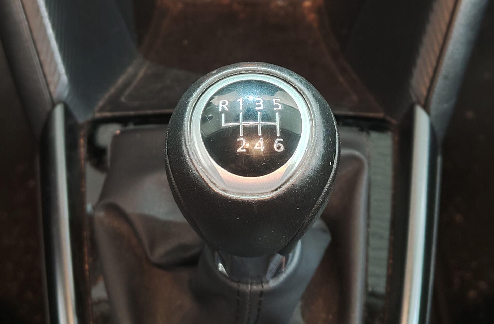 Mazda Mazda2 e-Skyactiv G Homura - foto 5