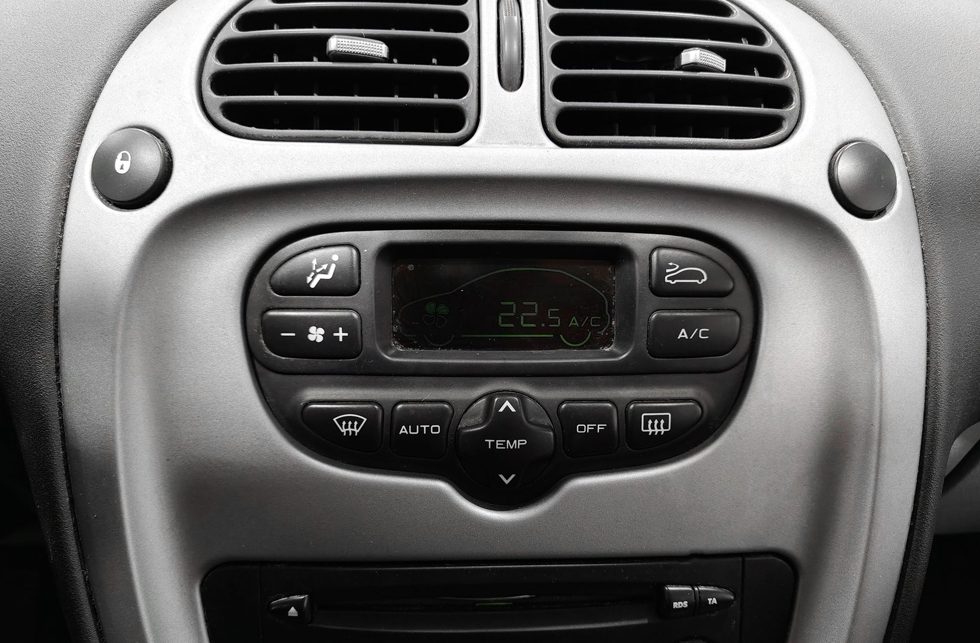 Citroën Xsara Picasso 1.6 HDi SX - foto 25
