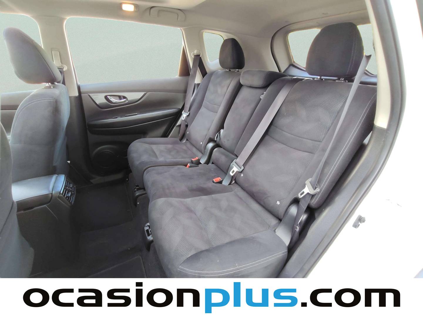 Foto asientos traseros Nissan X-TRAIL Nissan X-Trail 1.6 dCi N-Connecta 4x4-i (130 CV)