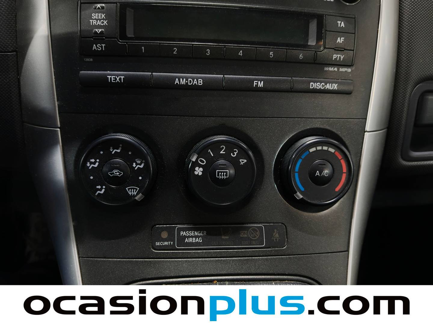 Toyota Auris Toyota Auris 1.4 D-4D Live DPF (90 CV) 90cv