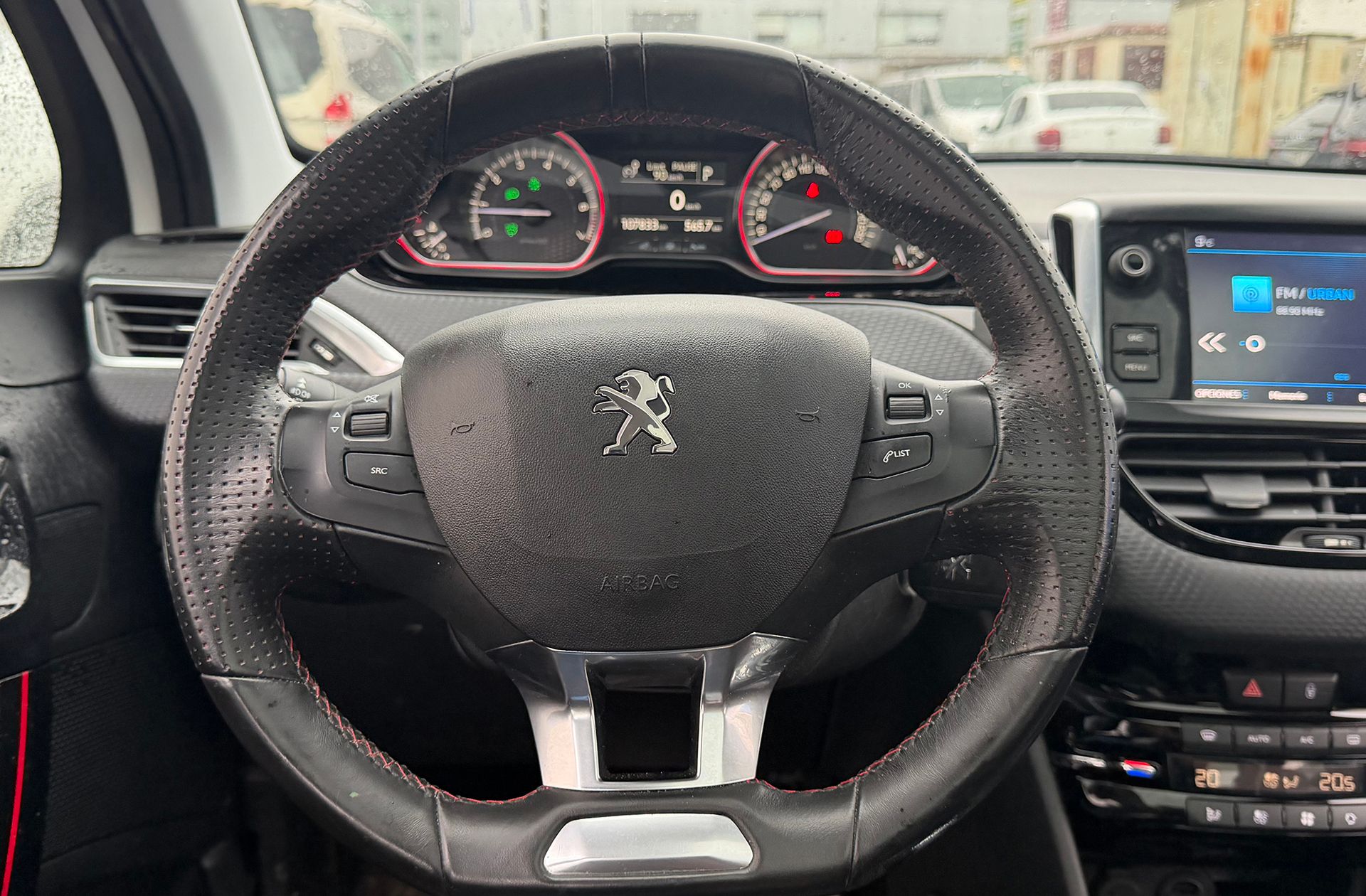 Peugeot 2008 PureTech 110 GT Line EAT6 - foto 21