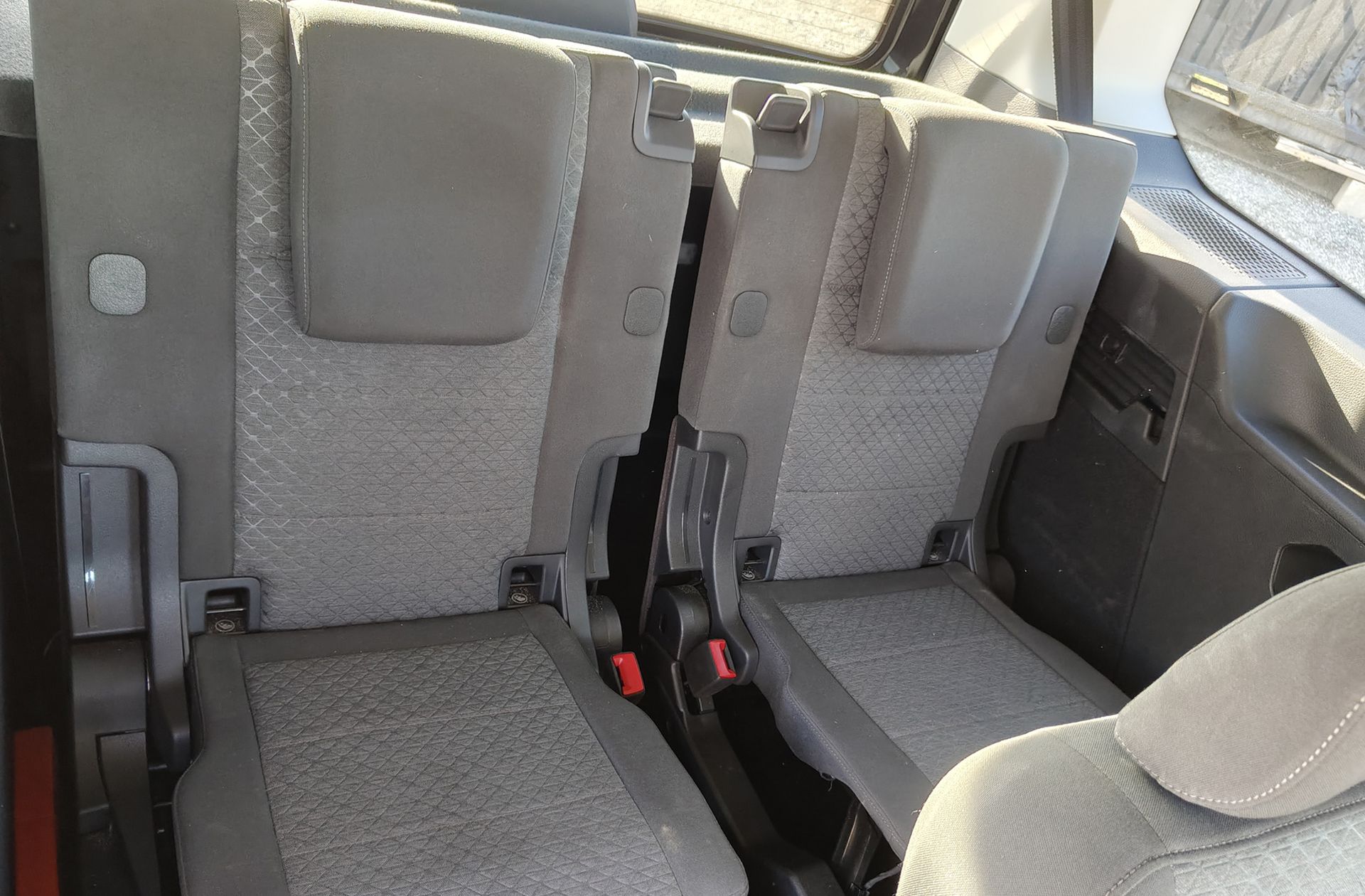 Ford Grand Tourneo Connect 2.0 EcoBlue Titanium - foto 19
