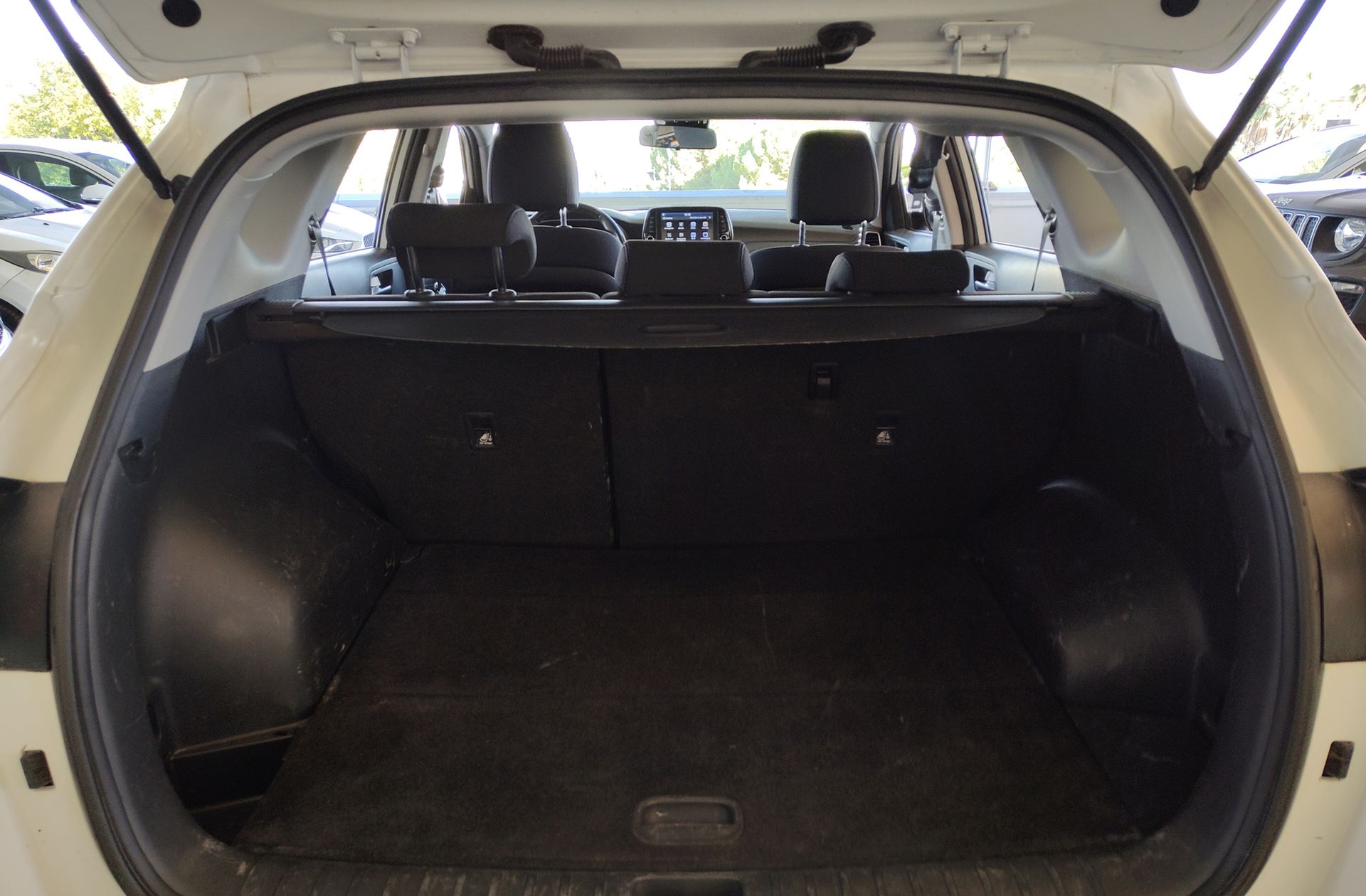 Hyundai Tucson 1.6 GDI SLE 4x2 - foto 18