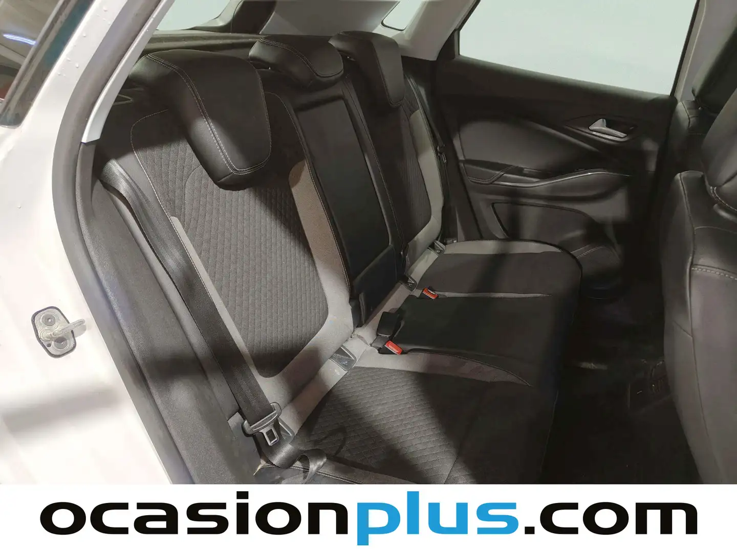 Foto Opel Grandland X Opel Grandland X 1.2 Turbo Ultimate (130 CV)