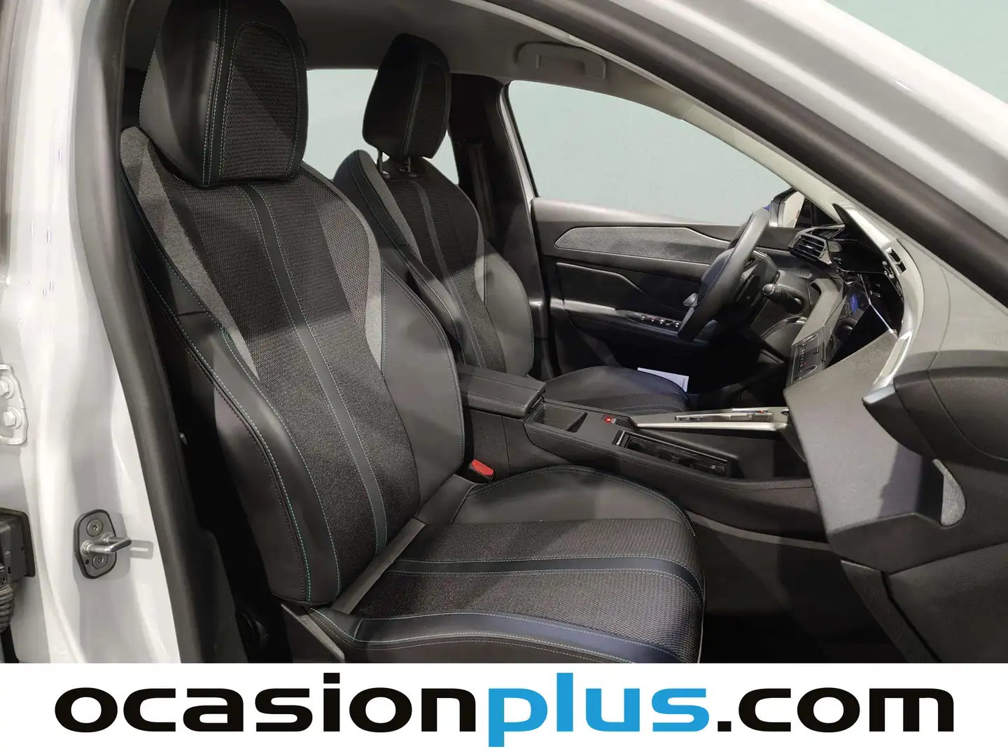 Foto Peugeot 308 Peugeot 308 Allure Hybrid eDCS6 (136 CV)