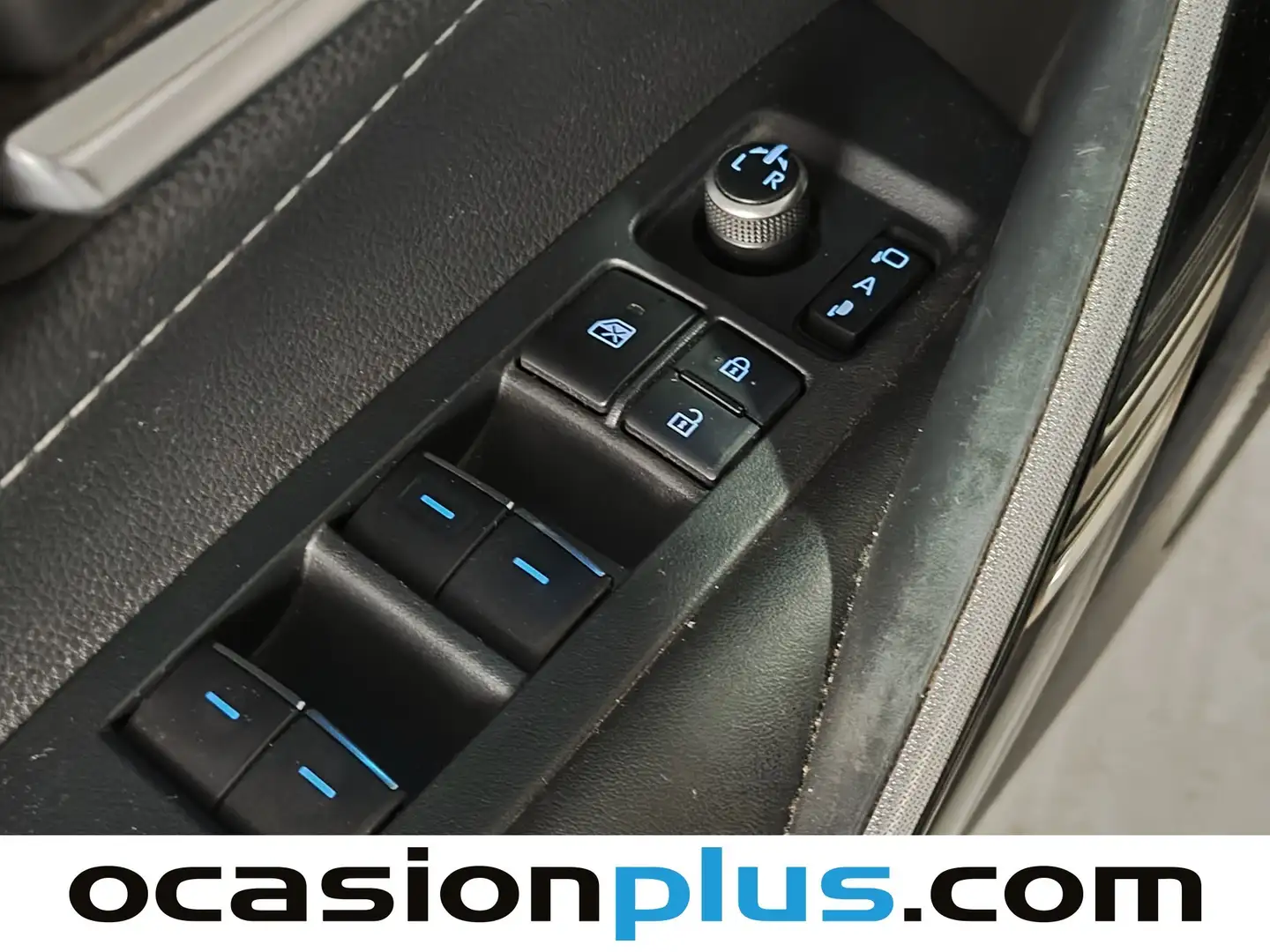 Foto Toyota Corolla Toyota Corolla 180H Style E-CVT (180 CV)