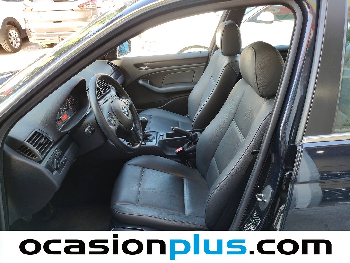 Foto asientos delanteros BMW Serie 3 BMW Serie 3 320d (150 CV)