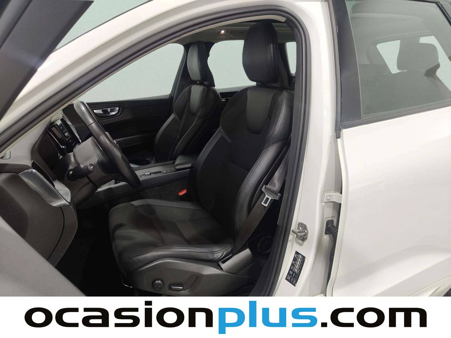 Foto asientos delanteros Volvo XC60 Volvo XC60 D4 Momentum Auto (190 CV)