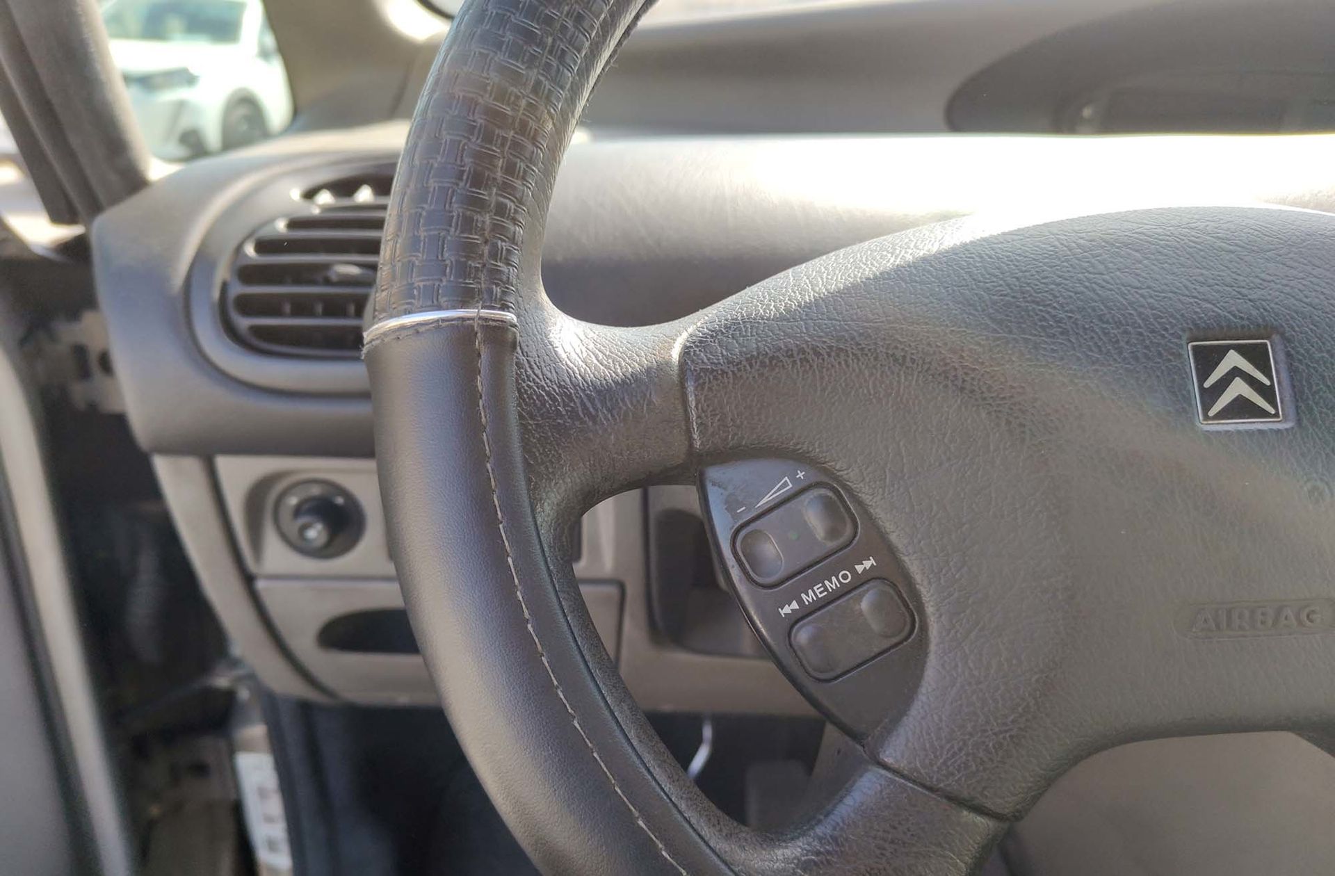 Citroën Xsara Picasso 2.0 HDi - foto 16