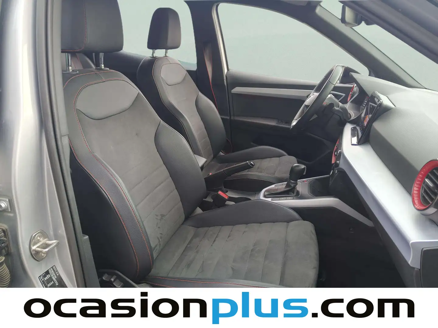 Foto Seat Arona SEAT Arona 1.5 TSI FR XL DSG (150 CV)