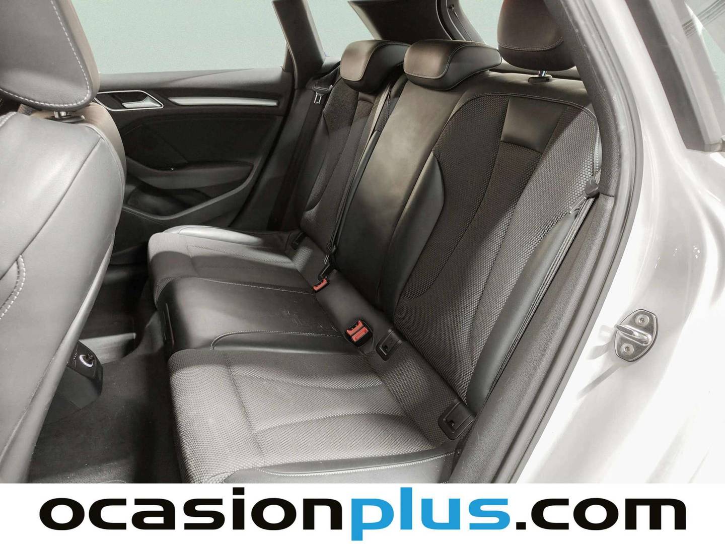 Foto asientos traseros Audi A3 Audi A3 Sportback S line 35 TFSI (150 CV)