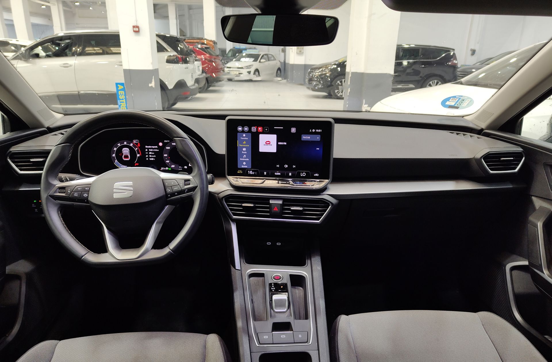 SEAT León 1.5 eTSI Style 25 Aniversario DSG - foto 6