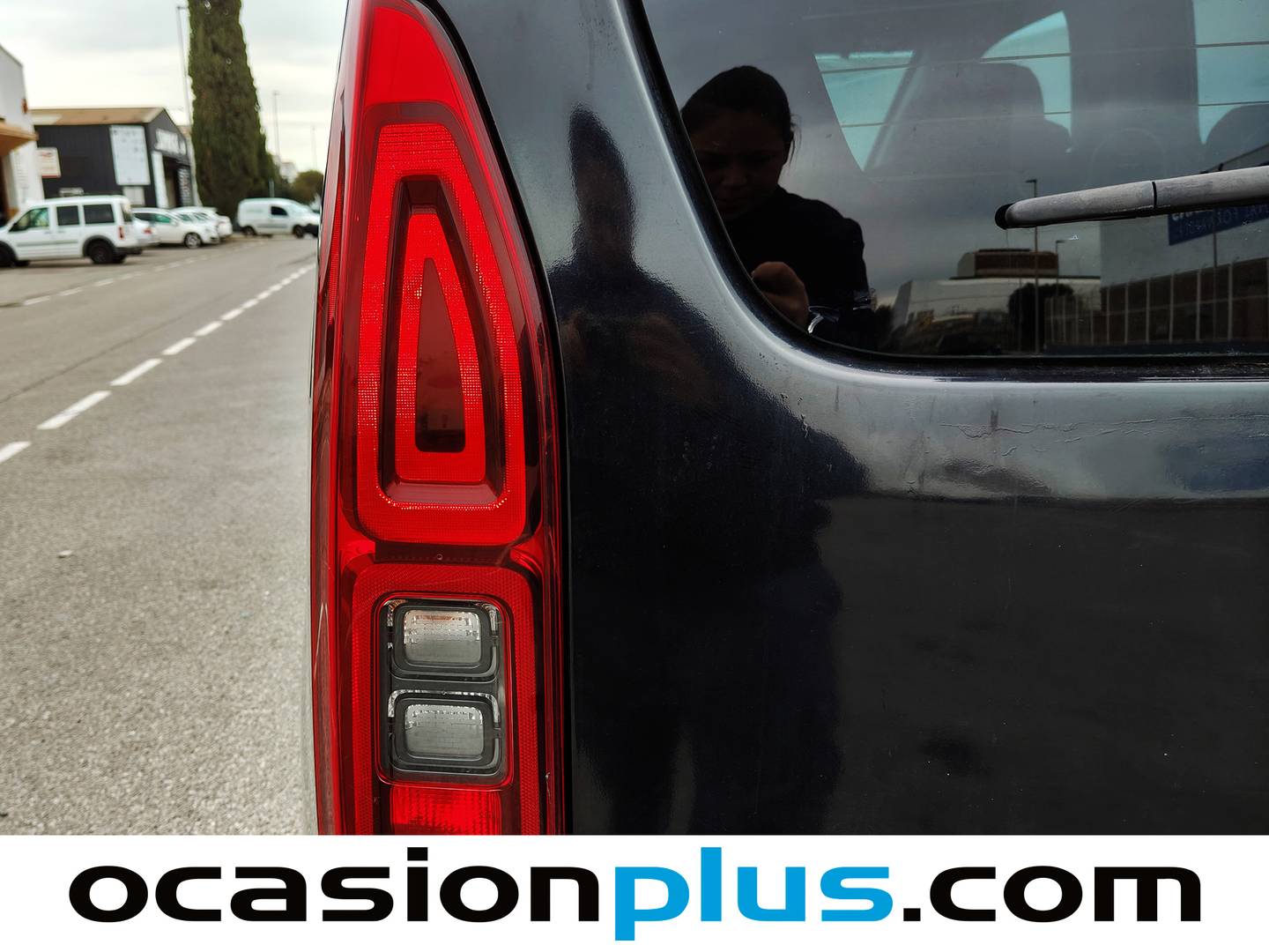 Foto Citroën Berlingo Citroen Berlingo BlueHDi 130 S&S Talla M Shine EAT8 (130 CV)