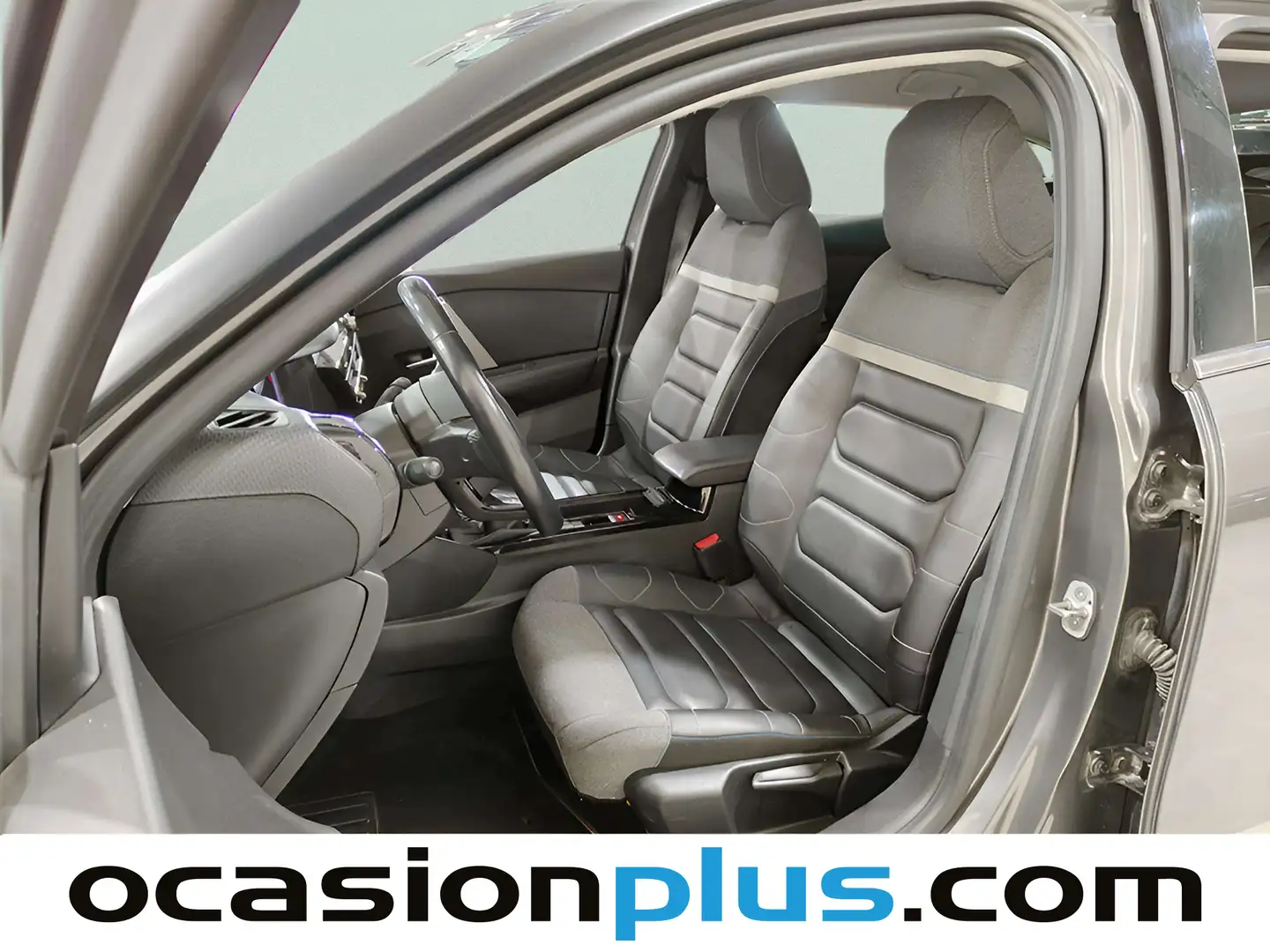 Foto Citroën C4 Citroen C4 PureTech 130 S&S Shine (130 CV)