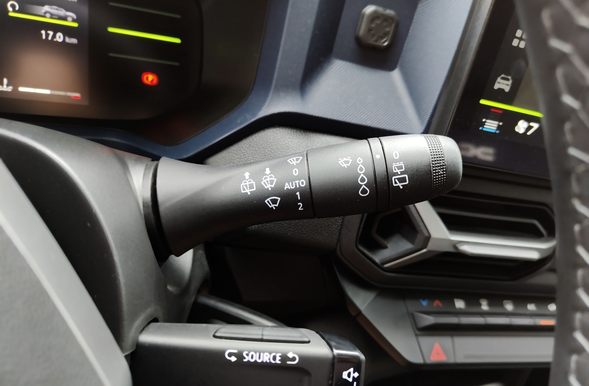 Dacia Duster Expression TCe ECO-G - foto 28