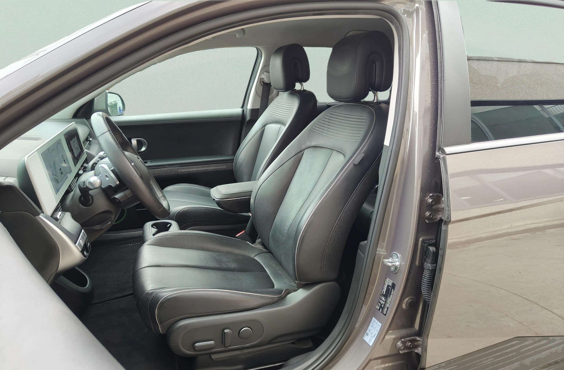 Hyundai Ioniq 5 73KWH Star RWD - foto 14
