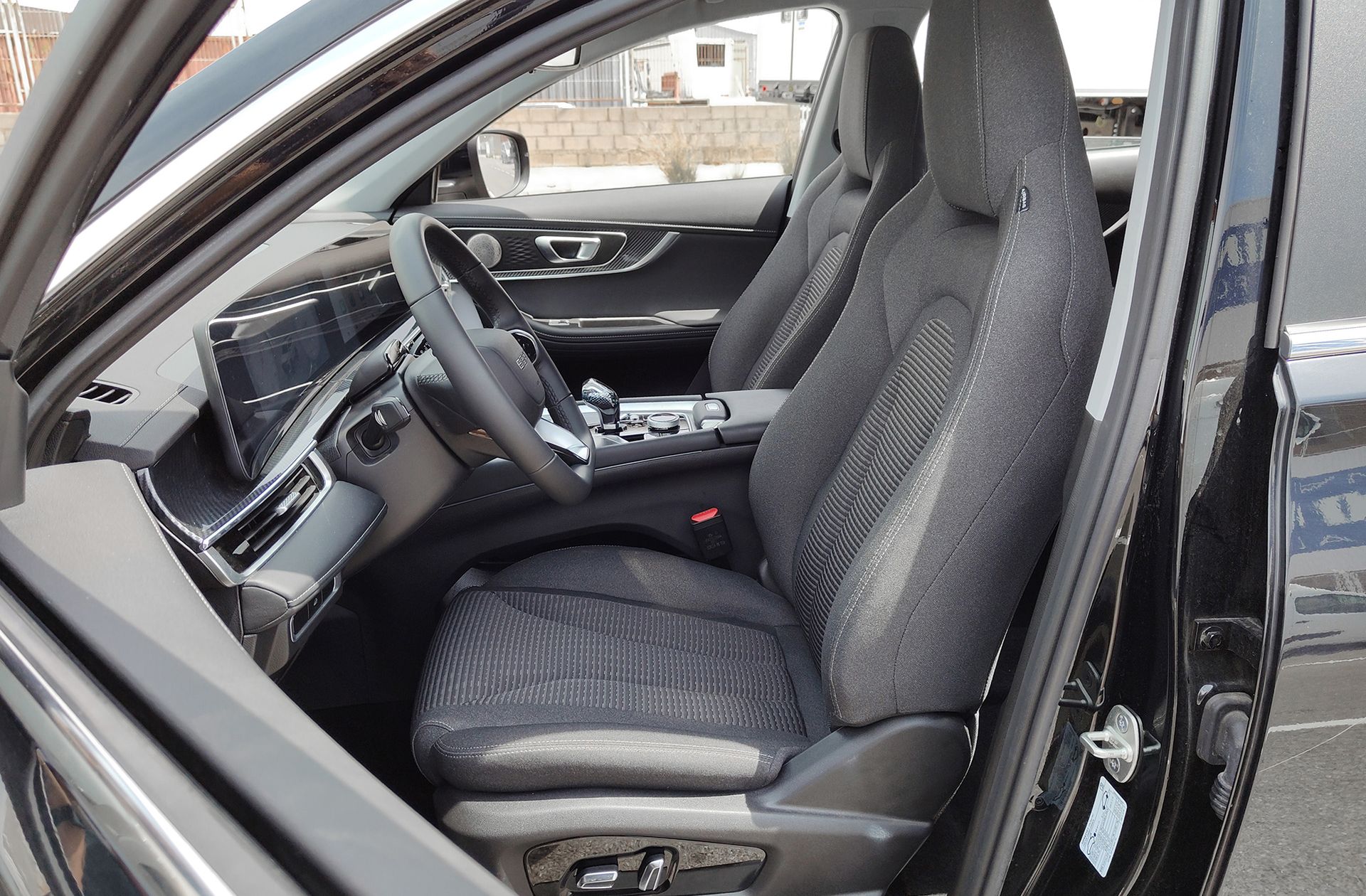Ebro s700 1.6 T-GDi Comfort DCT - foto 10