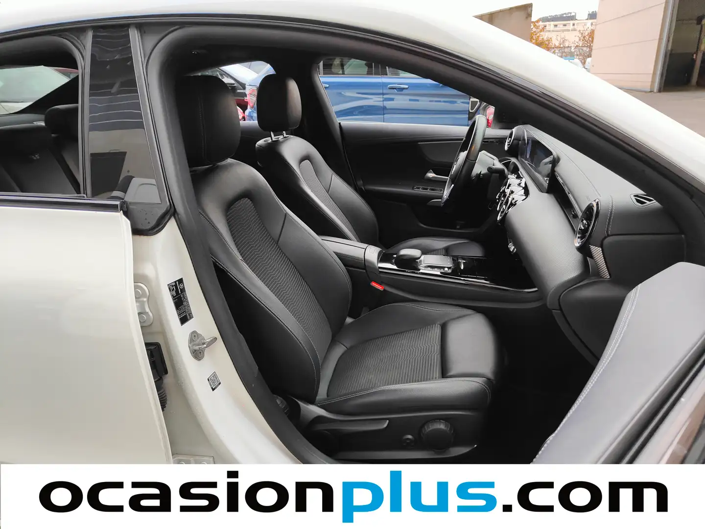 Foto Mercedes CLA Mercedes-Benz CLA CLA 200 d (150 CV) AMG Pack