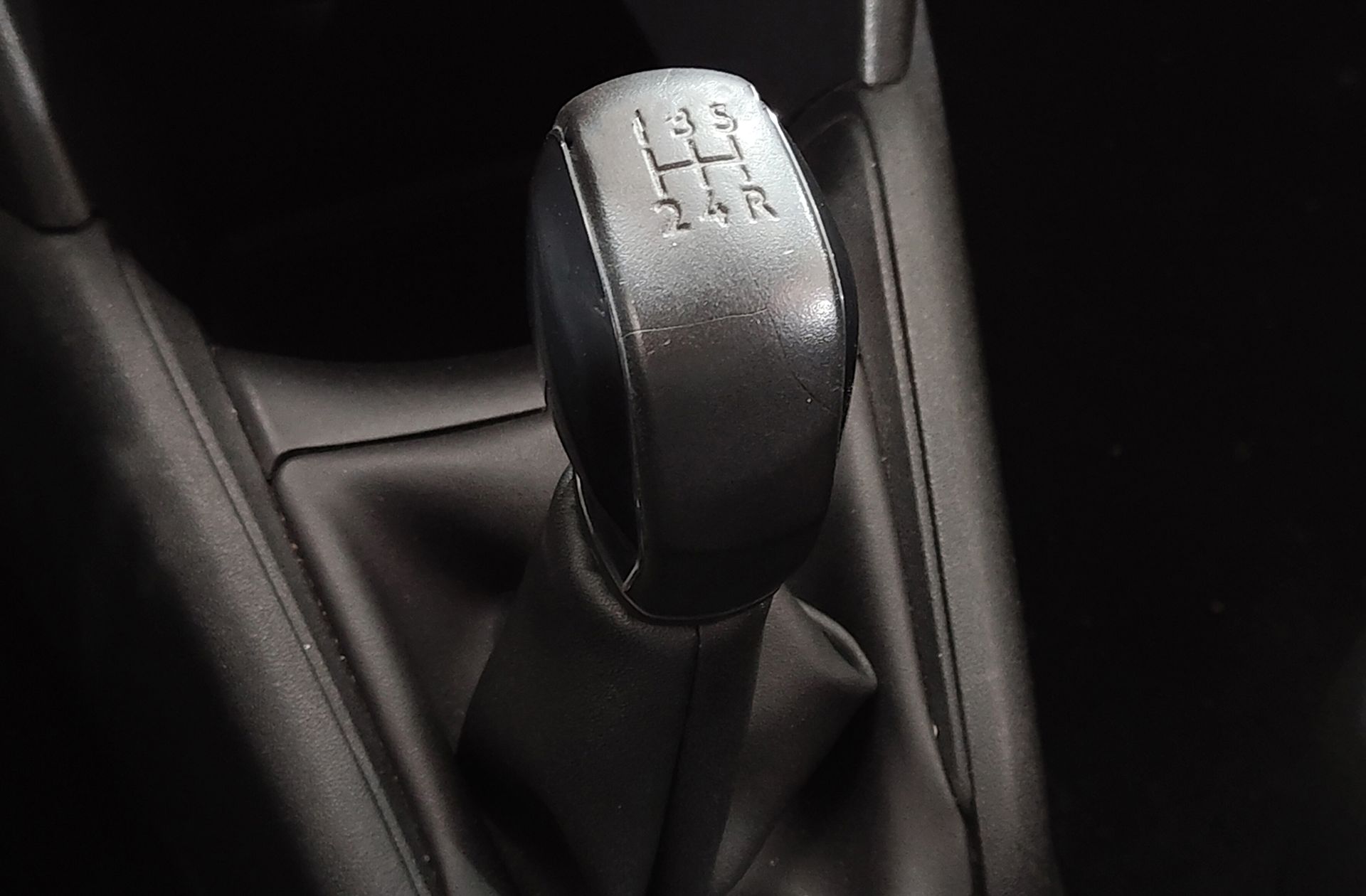 Peugeot 208 1.2 PureTech Active - foto 5