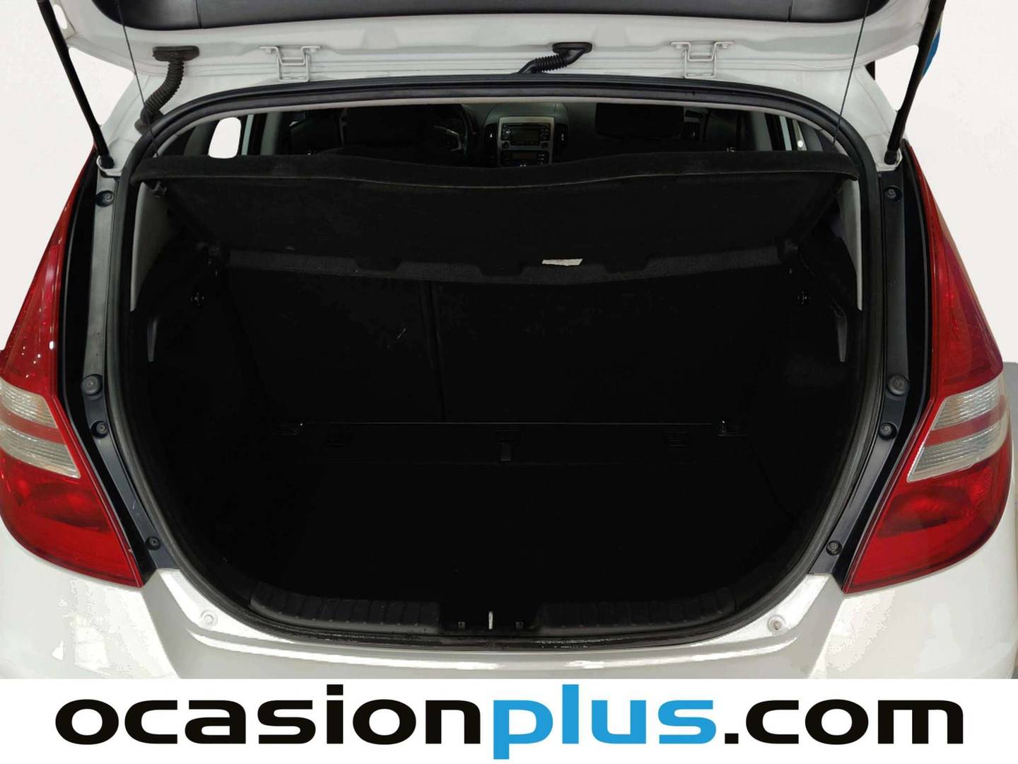 Fotos maletero Hyundai i30 Hyundai i30 1.6 CRDI Comfort GL (90 CV)