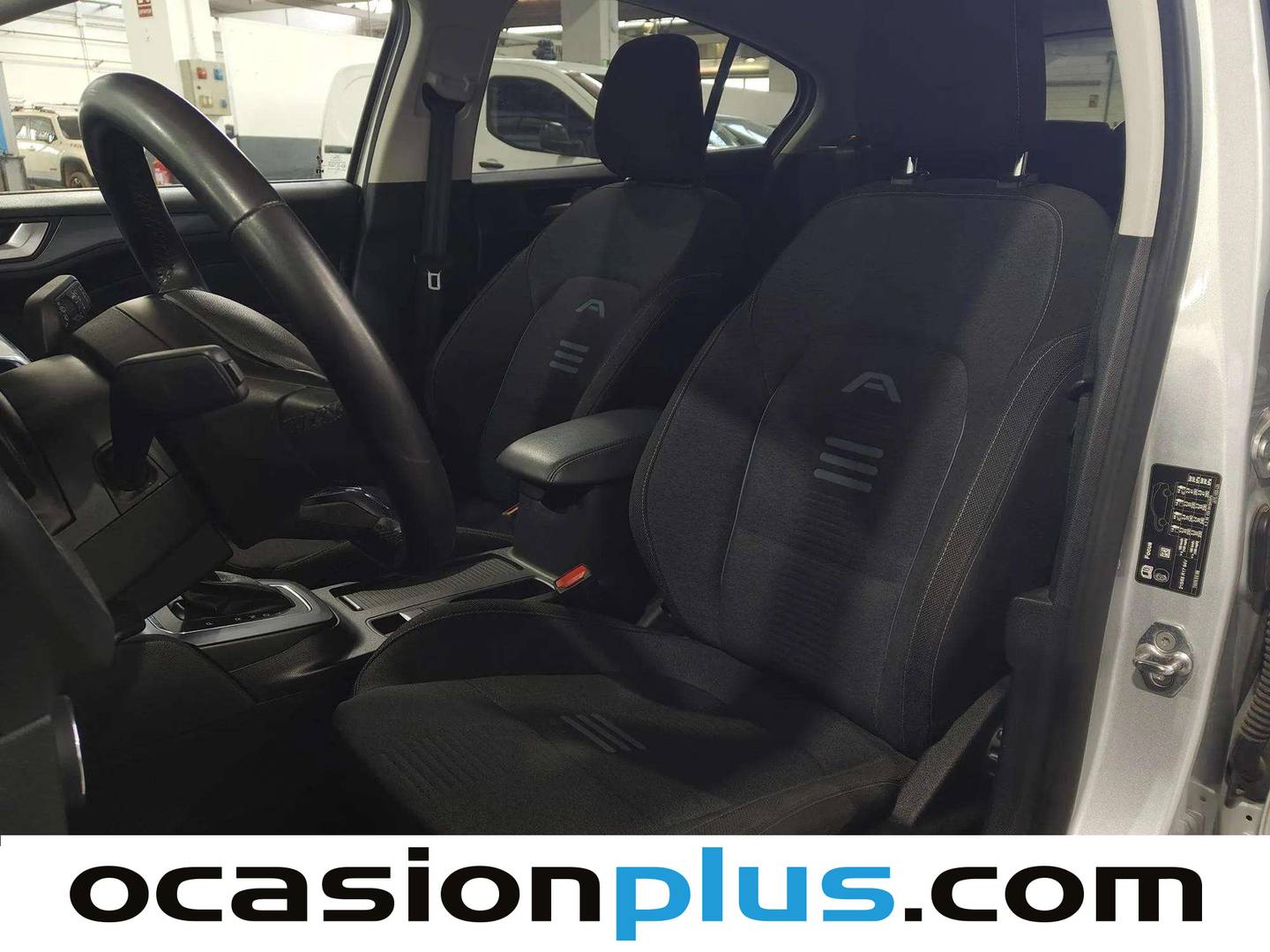Foto asientos delanteros Ford Focus Ford Focus 1.0 Ecoboost MHEV Active Auto (155 CV)