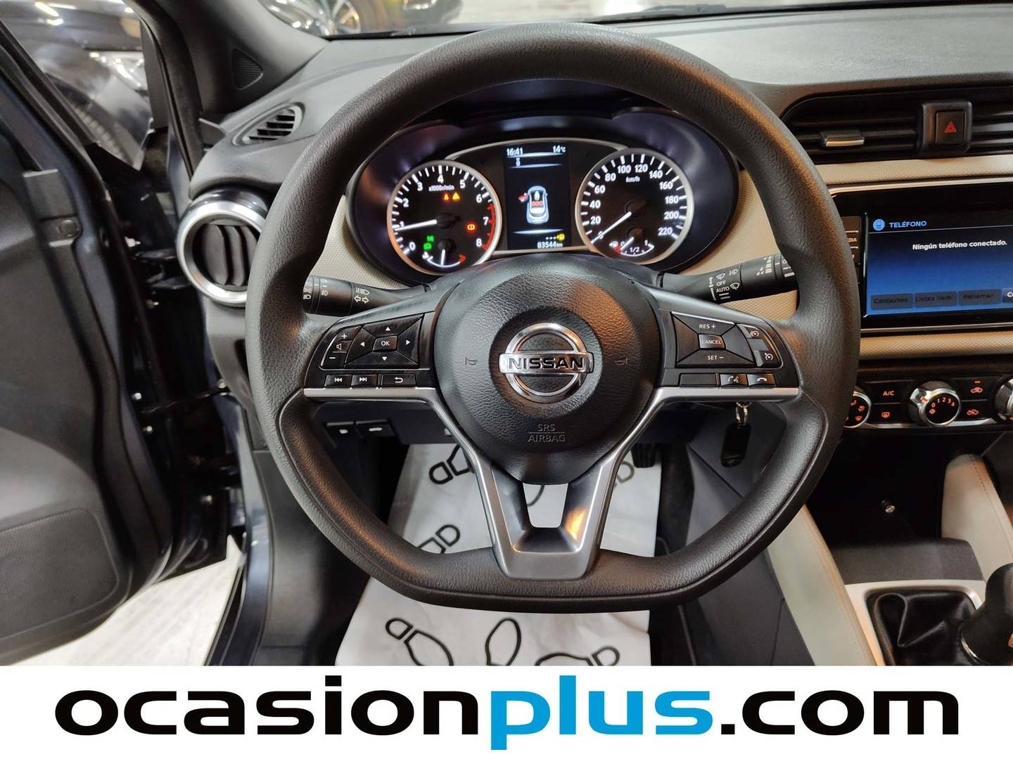 Extras y acabados del Nissan Micra Nissan Micra 1.0 G Acenta (71 CV)